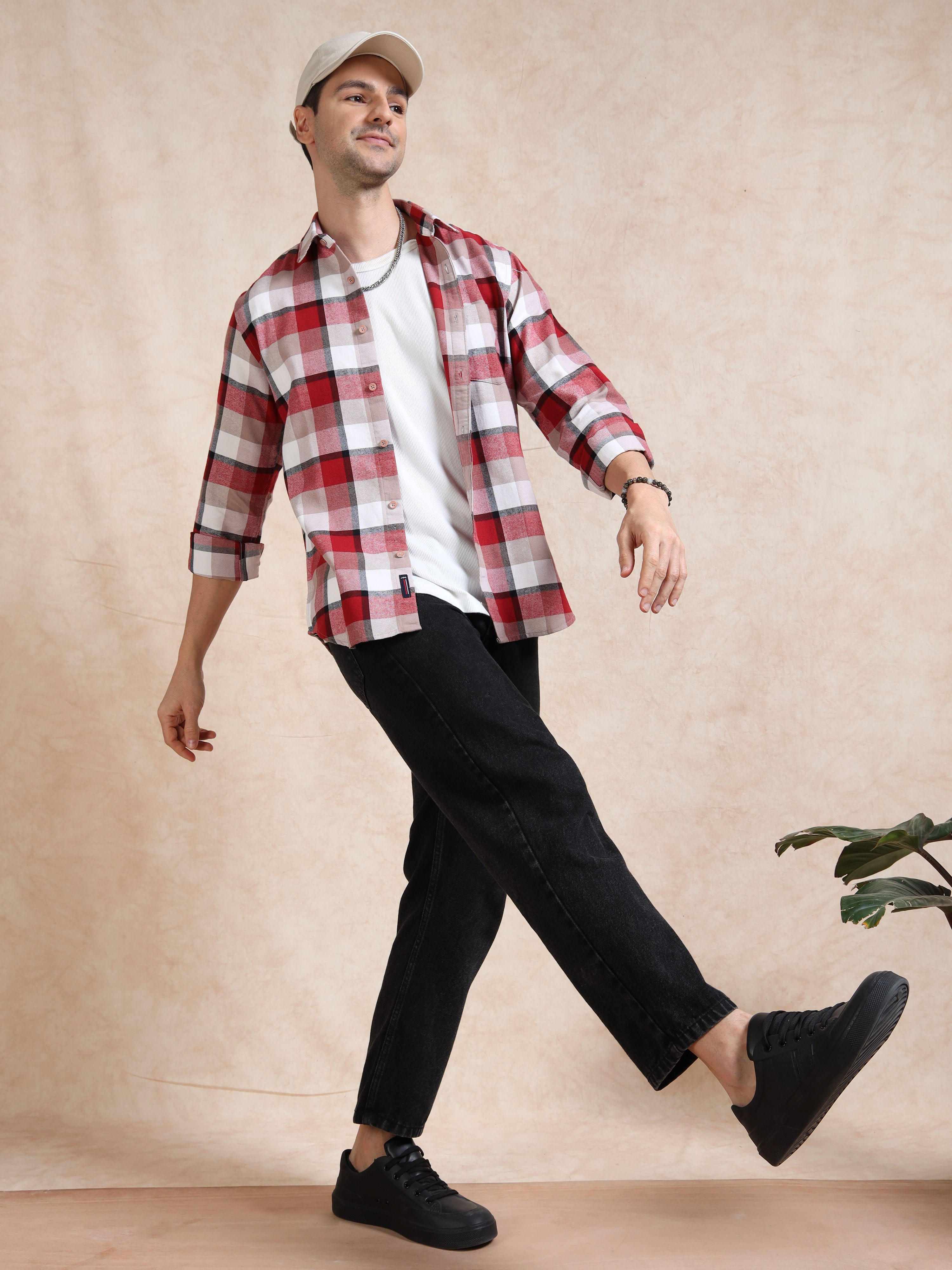 MEN'S RED CHECKS SLIM FIT SHIRT