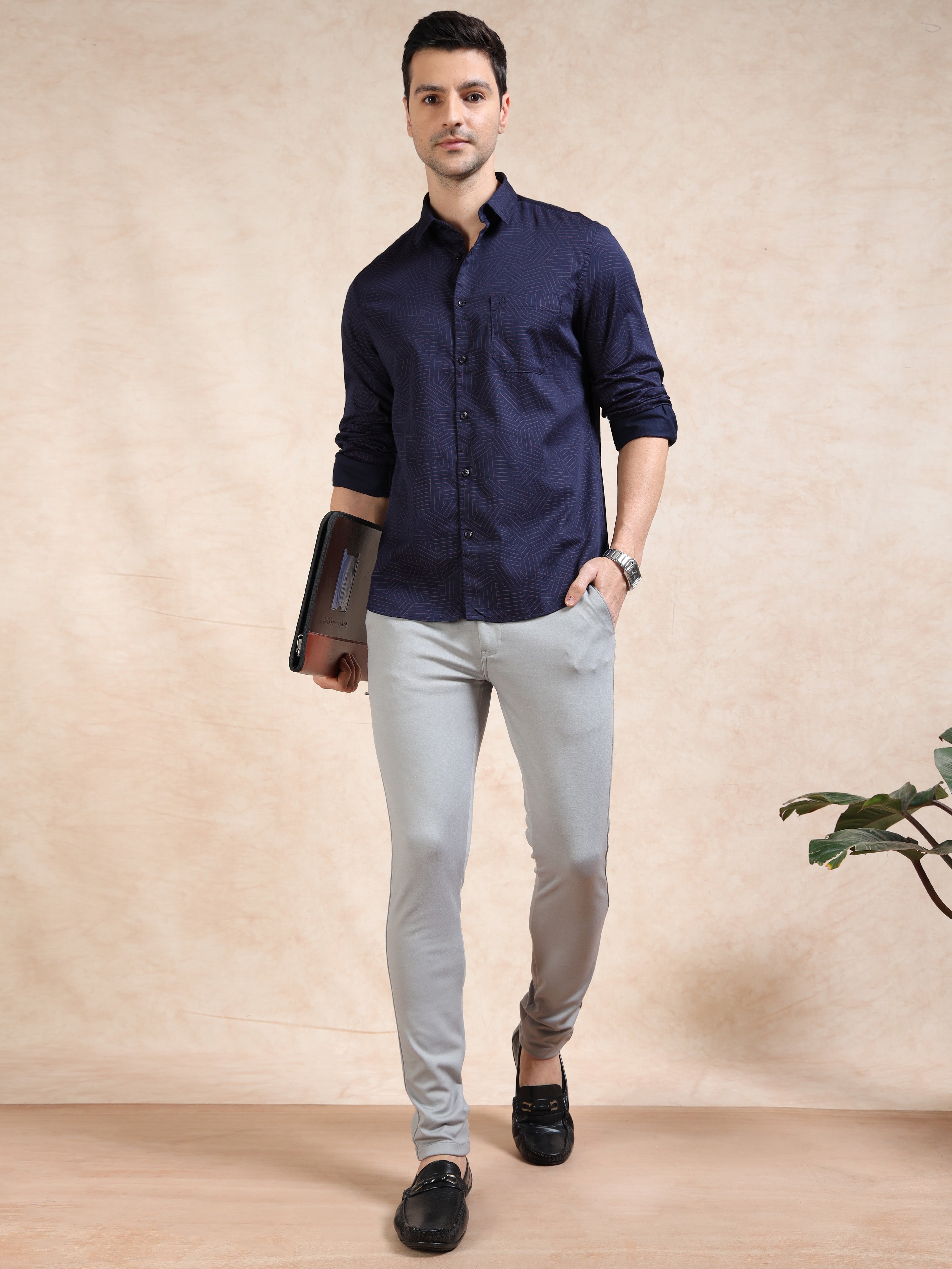MEN'S NAVY PRINT SLIM FIT SHIRT