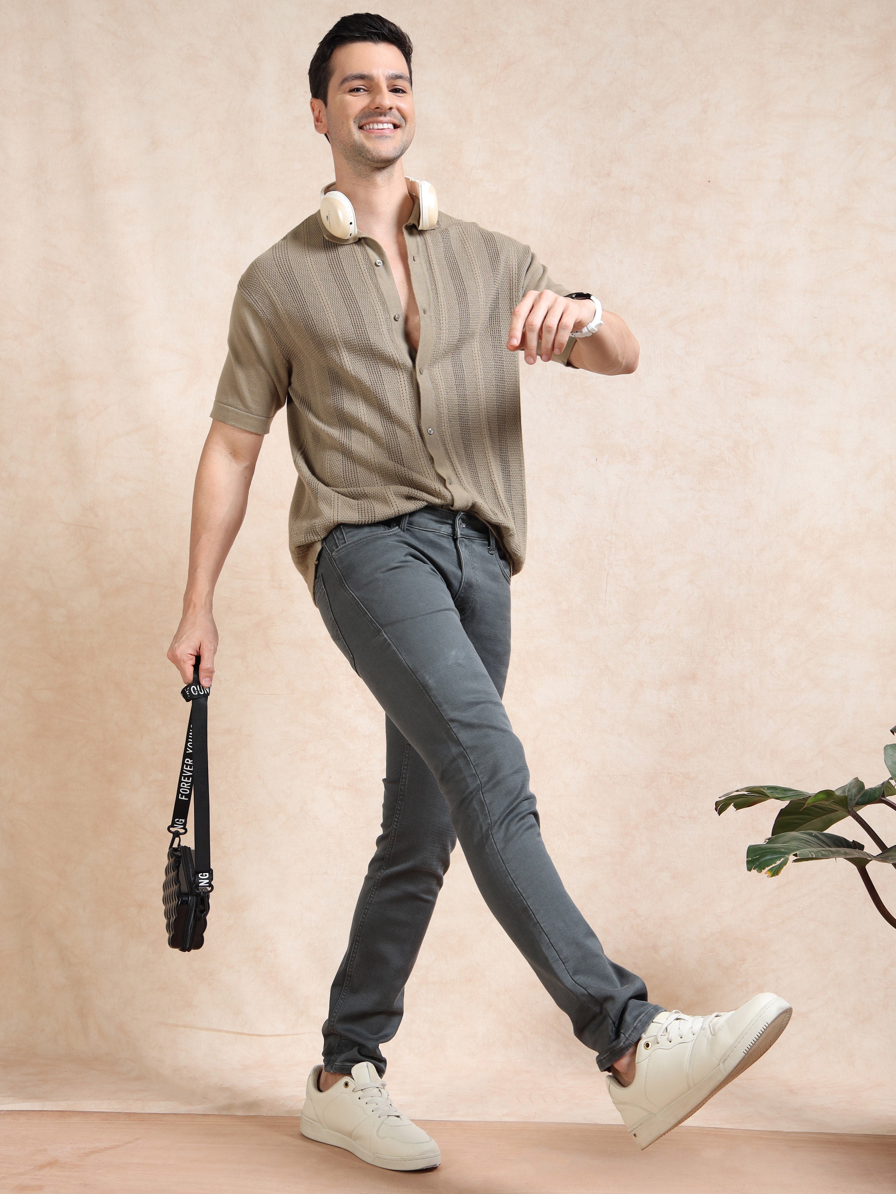 MEN'S GREY SOLID SLIM FIT JEANS