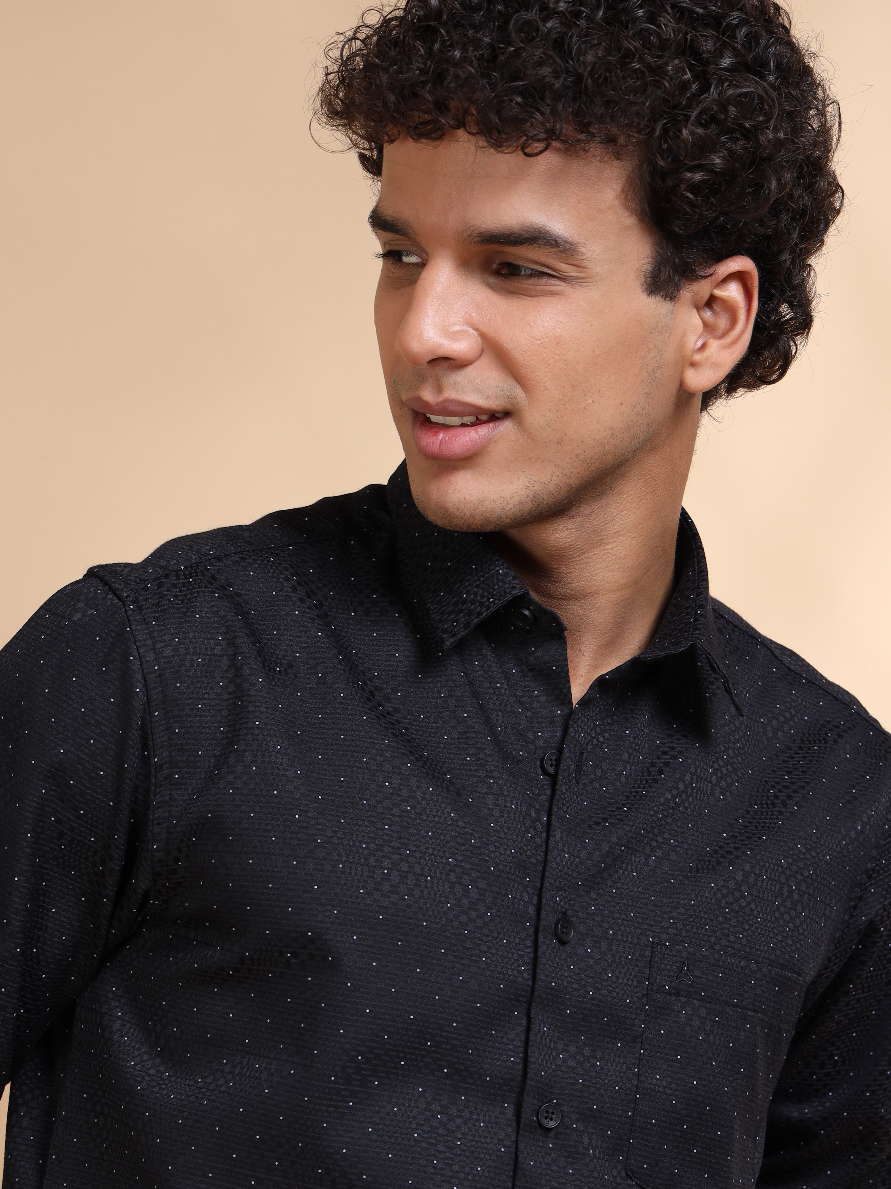 MEN'S BLACK PRINT SLIM FIT SHIRT