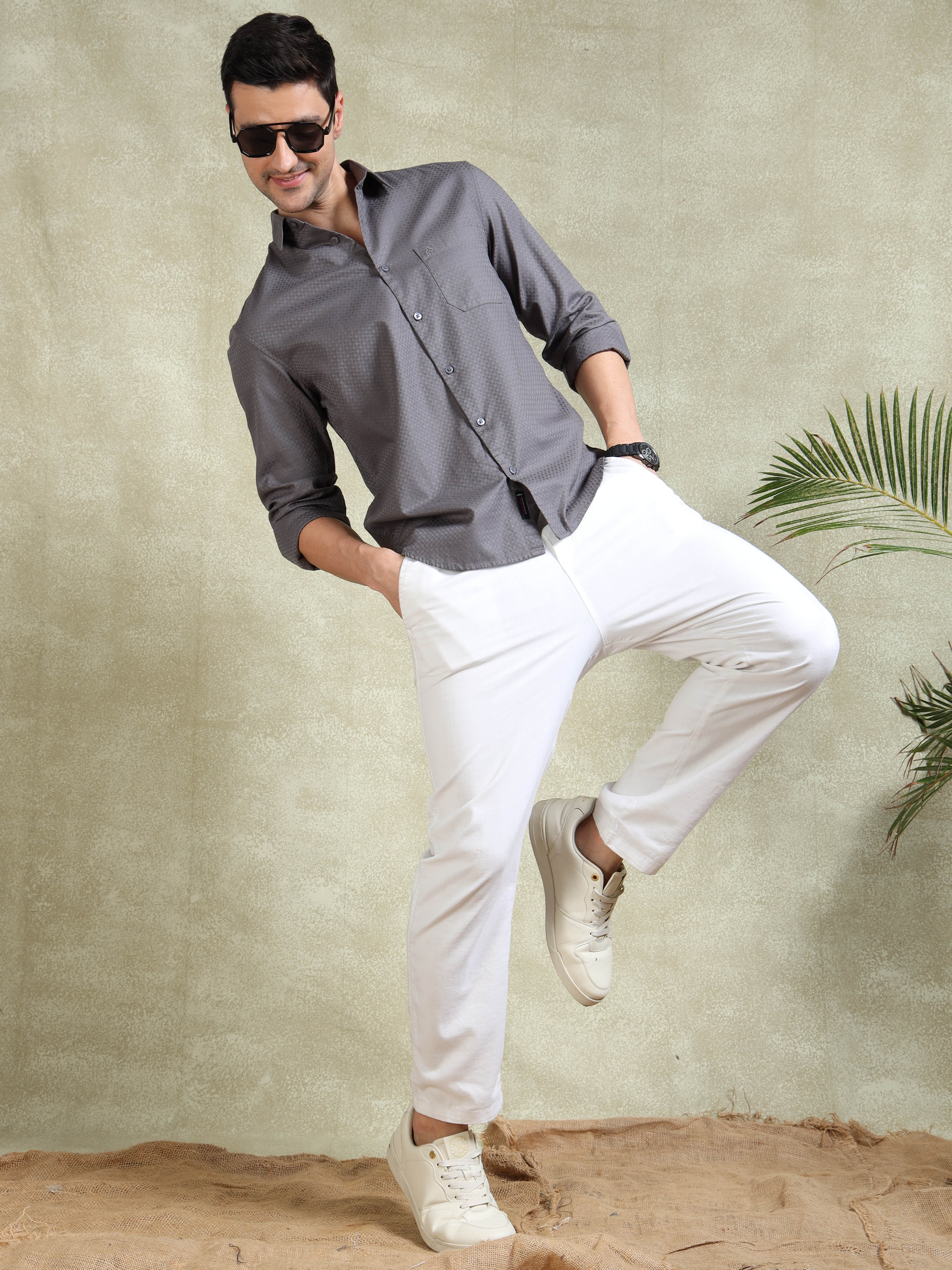 MEN'S GREY SELF DESIGN SLIM FIT SHIRT