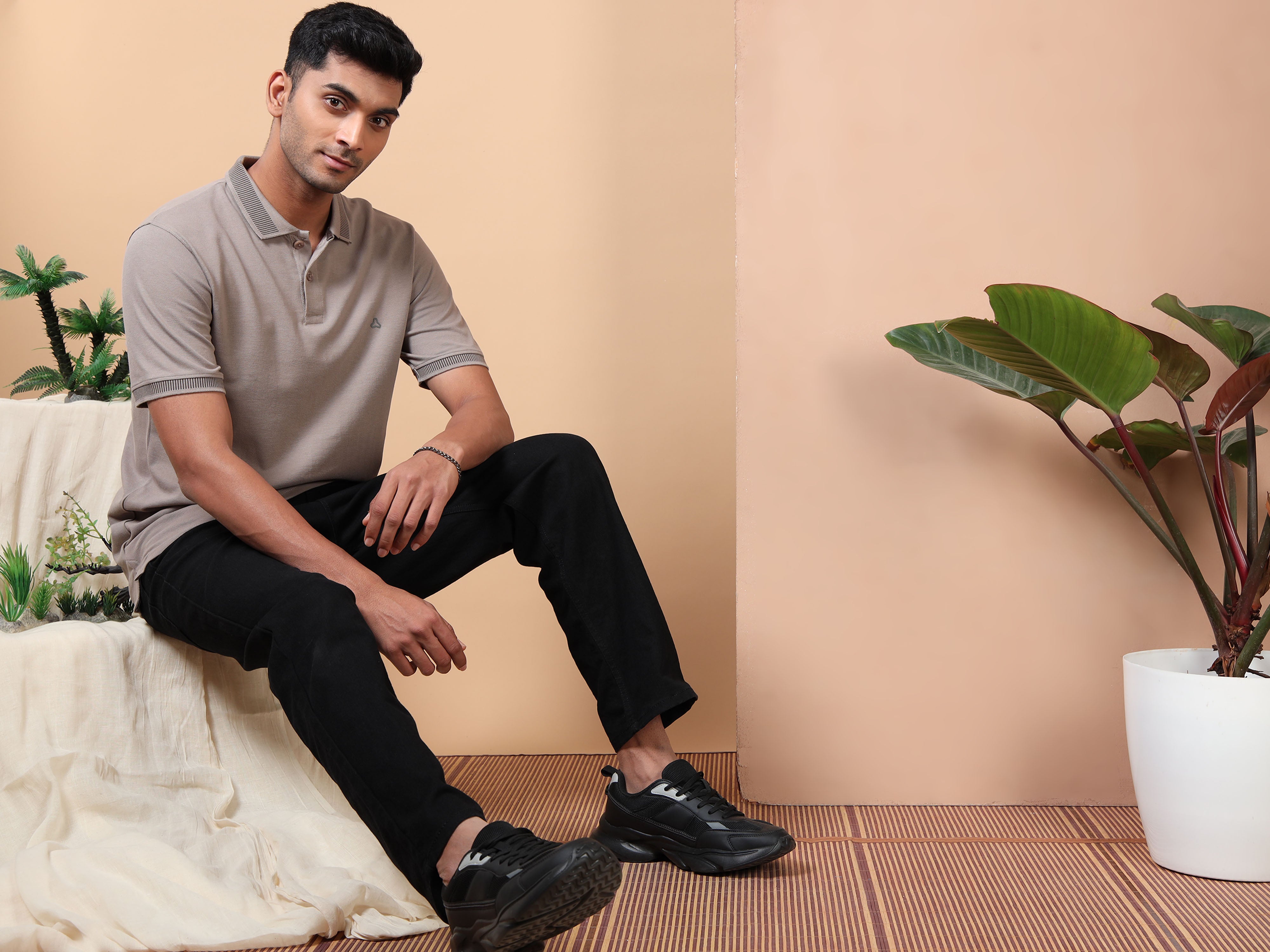 MEN'S GREY SLIM FIT POLO TSHIRT