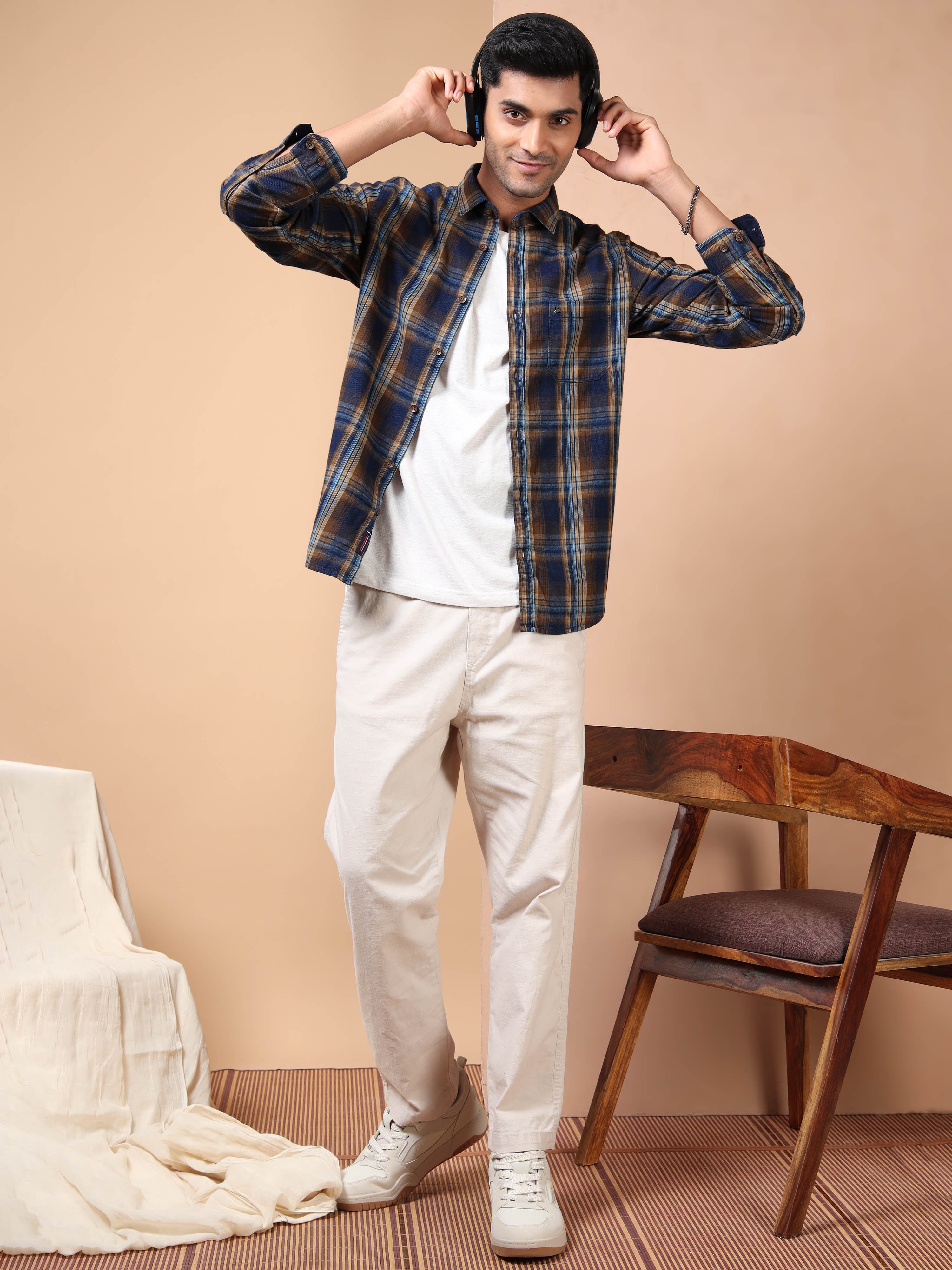 MEN'S DK.BROWN CHECKS SLIM FIT SHIRT