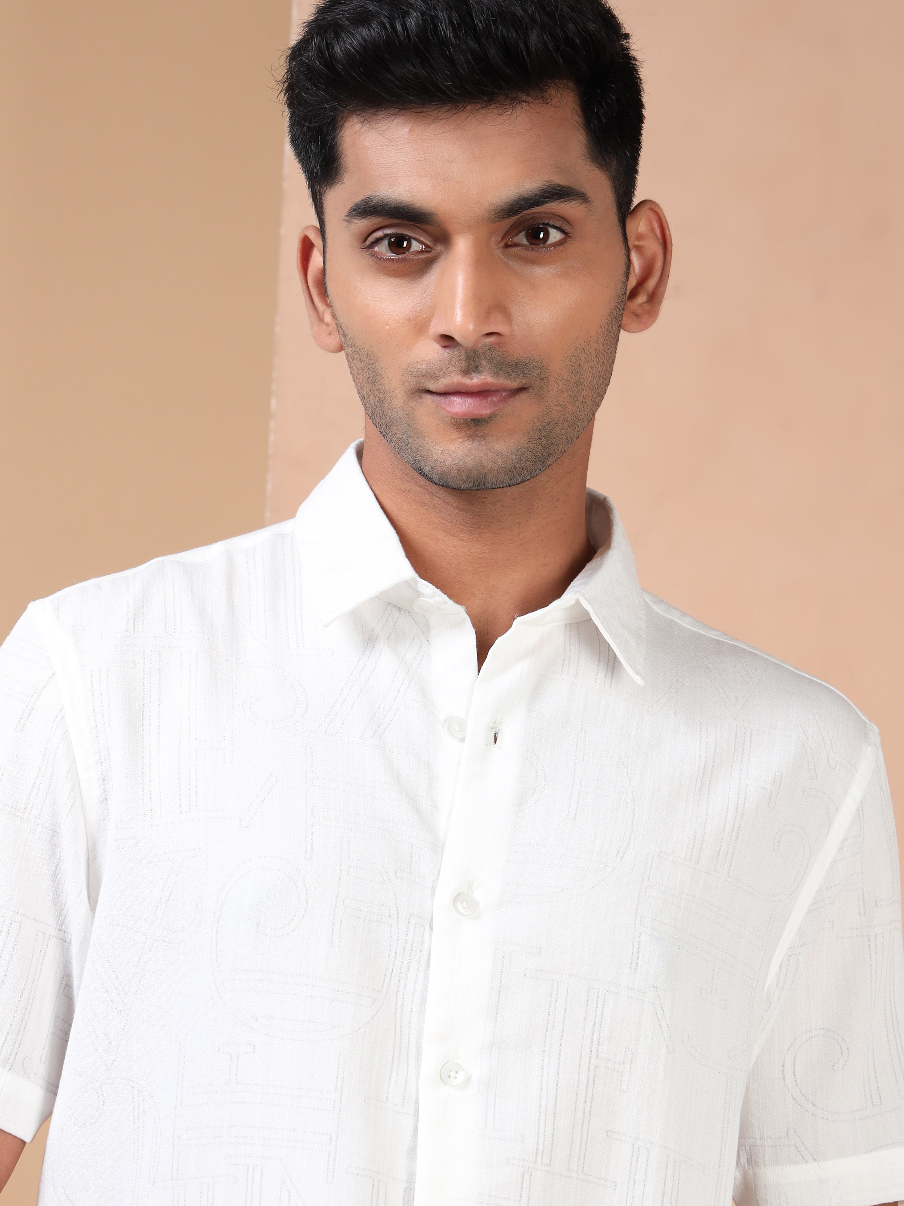 MEN'S WHITE SOLID SLIM FIT SHIRT
