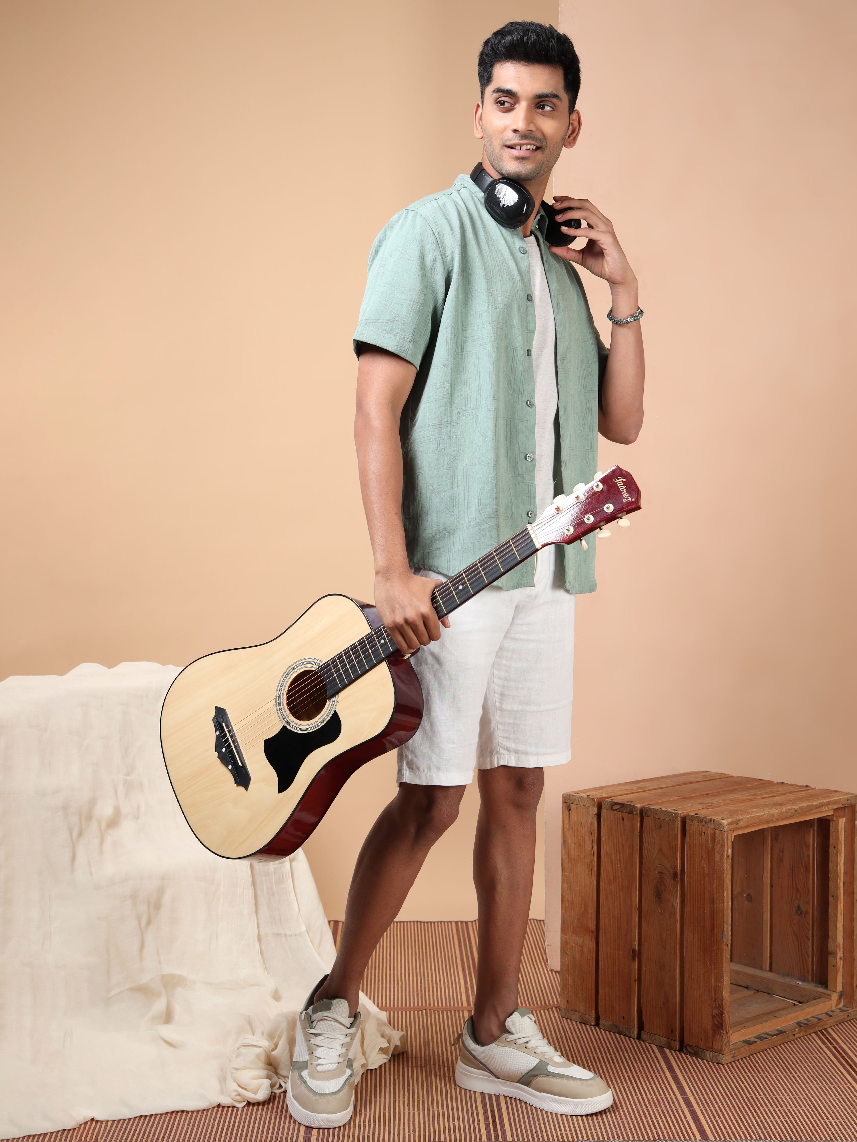 MEN'S PISTA SOLID SLIM FIT SHIRT