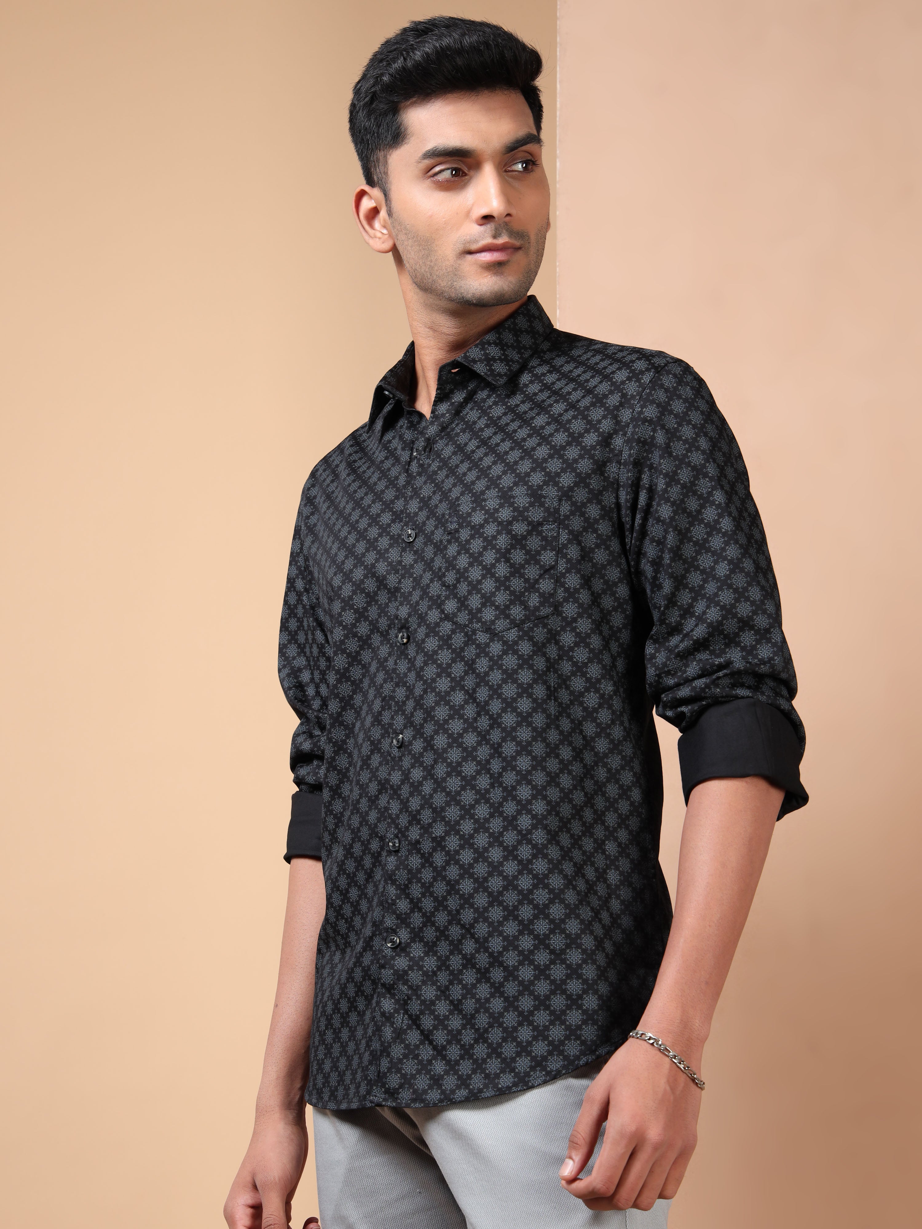 MEN'S BLACK PRINT SLIM FIT SHIRT