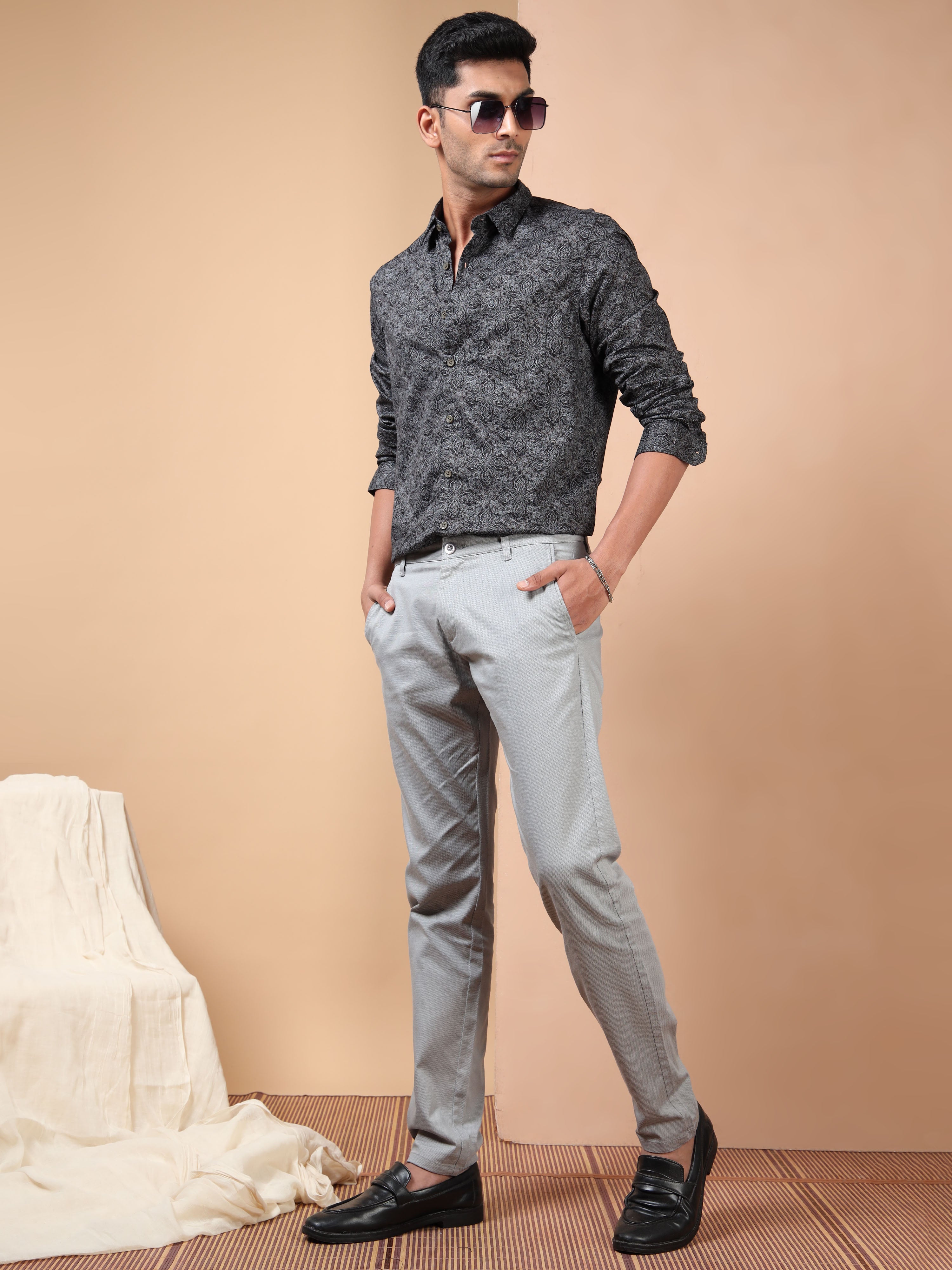 MEN'S BLACK PRINT SLIM FIT SHIRT