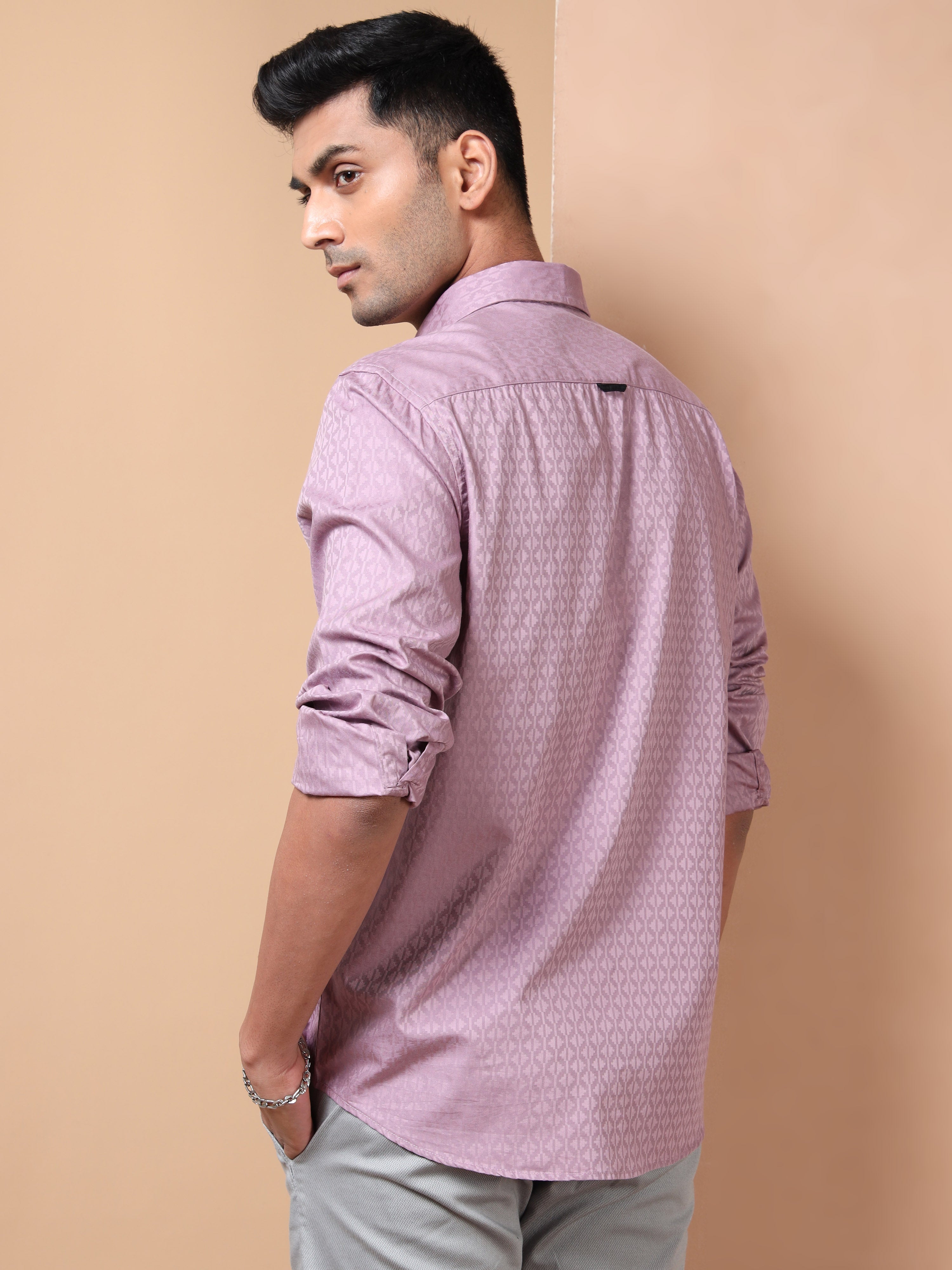MEN'S PURPLE SOLID SLIM FIT SHIRT