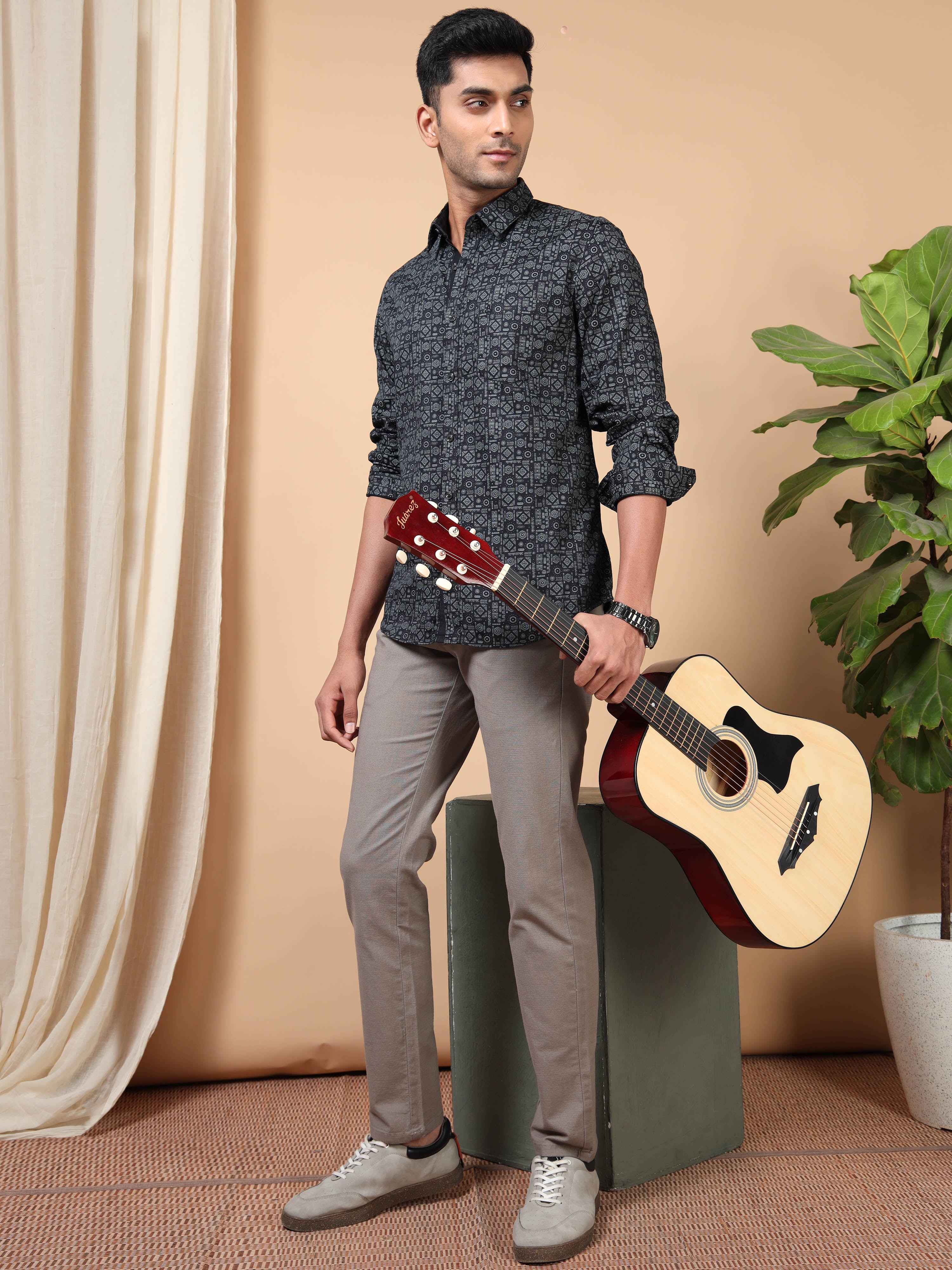 MEN'S BLACK PRINT SLIM FIT SHIRT
