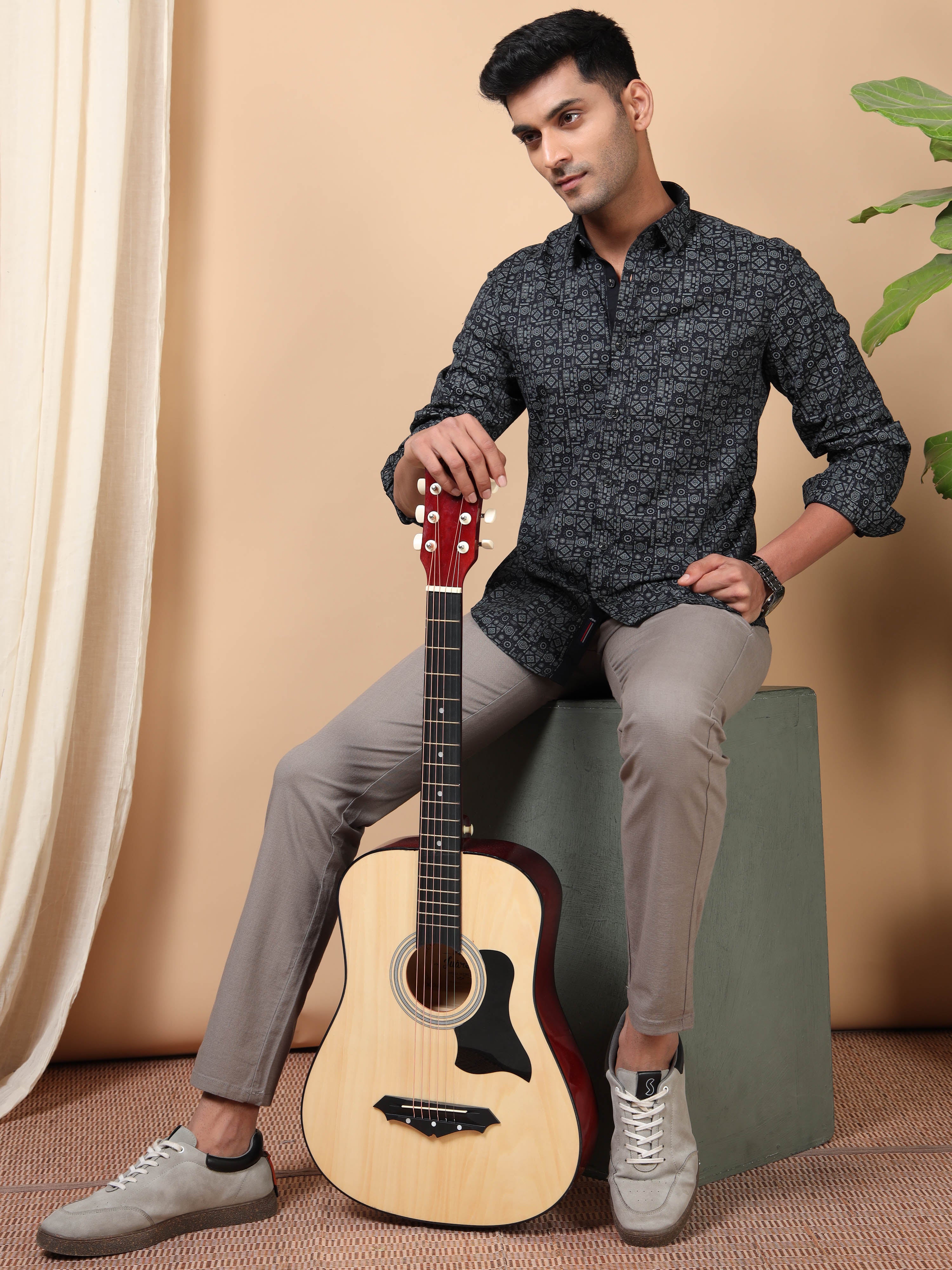 MEN'S BLACK PRINT SLIM FIT SHIRT