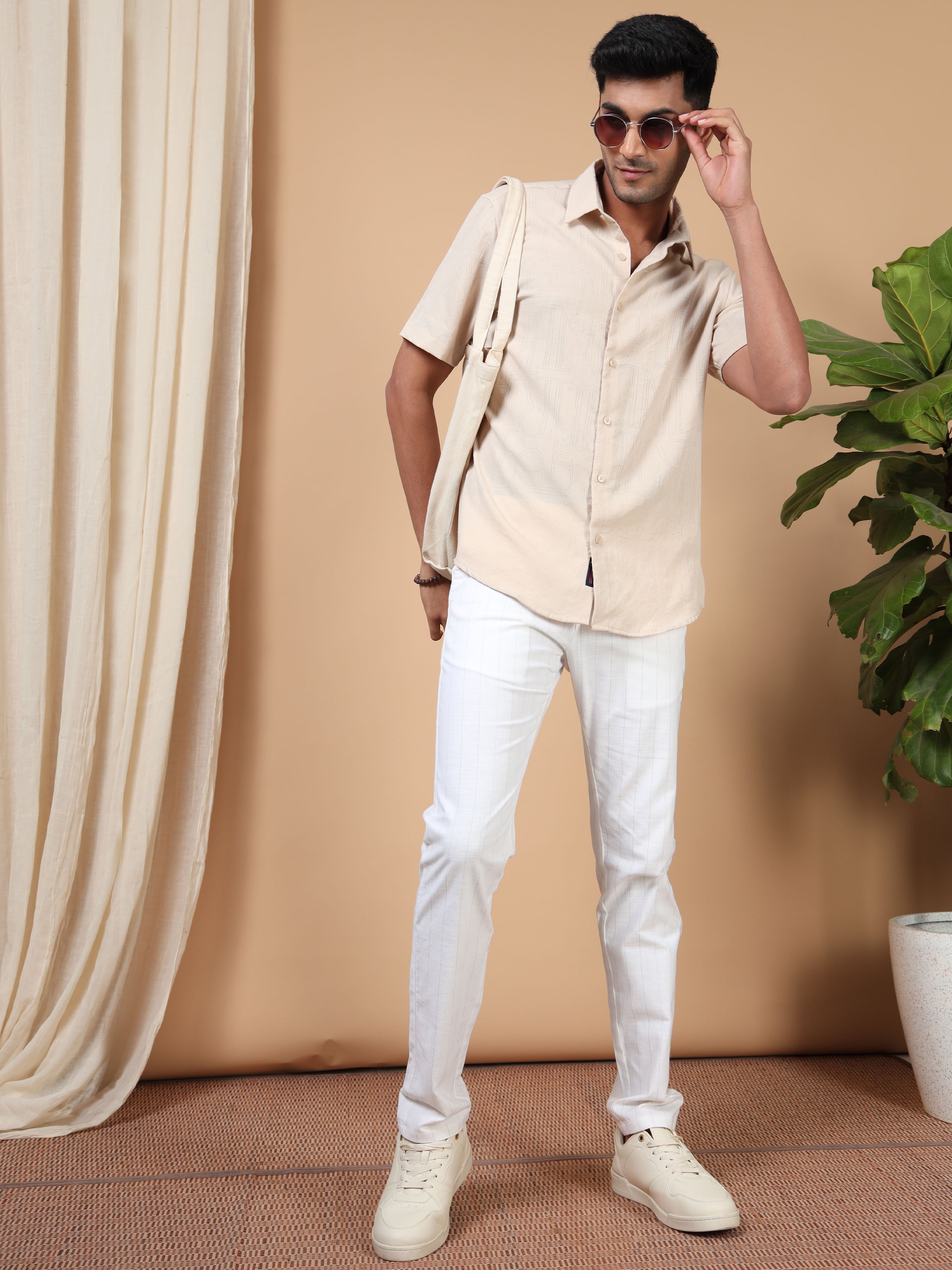 MEN'S BEIGE SOLID SLIM FIT SHIRT