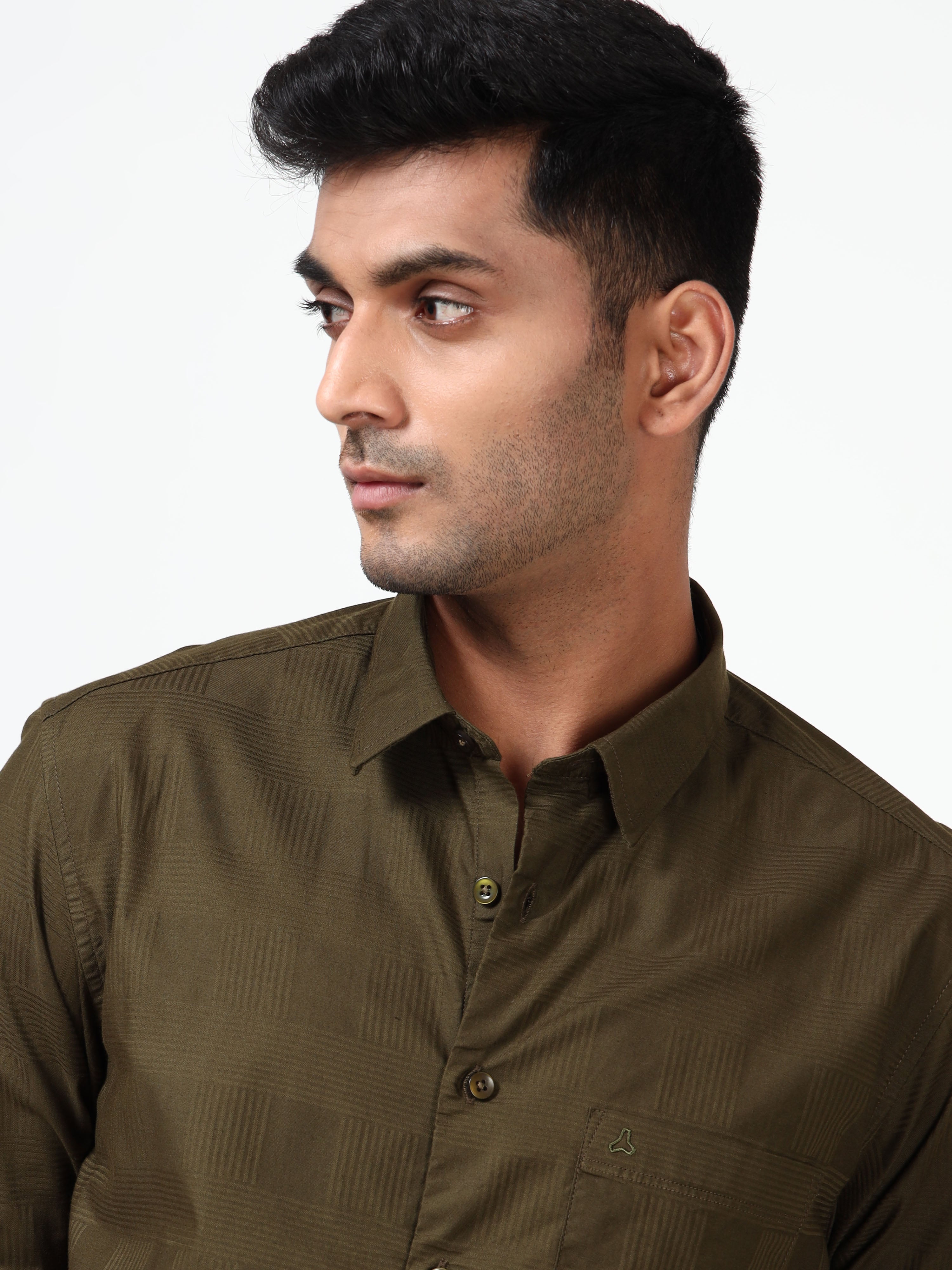 MEN'S BT GREEN SOLID SLIM FIT SHIRT