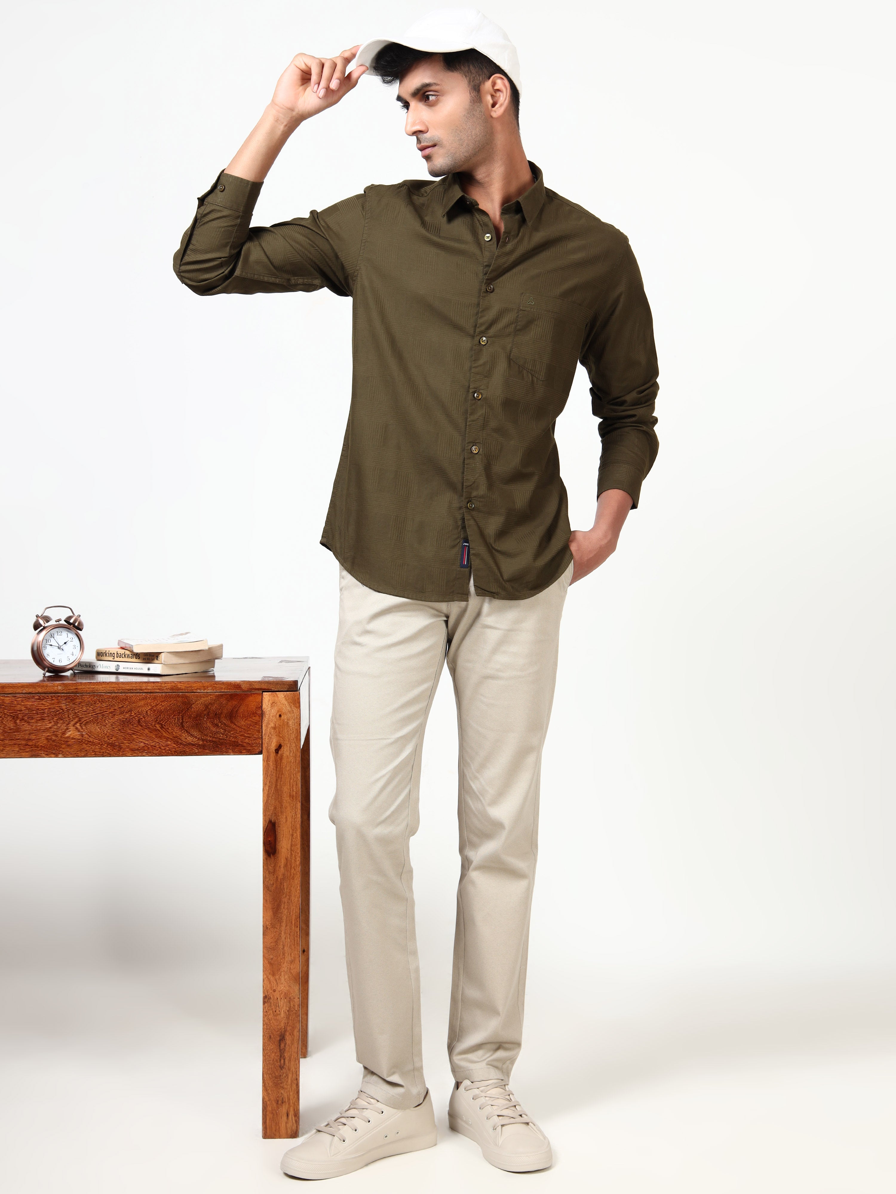 MEN'S BT GREEN SOLID SLIM FIT SHIRT