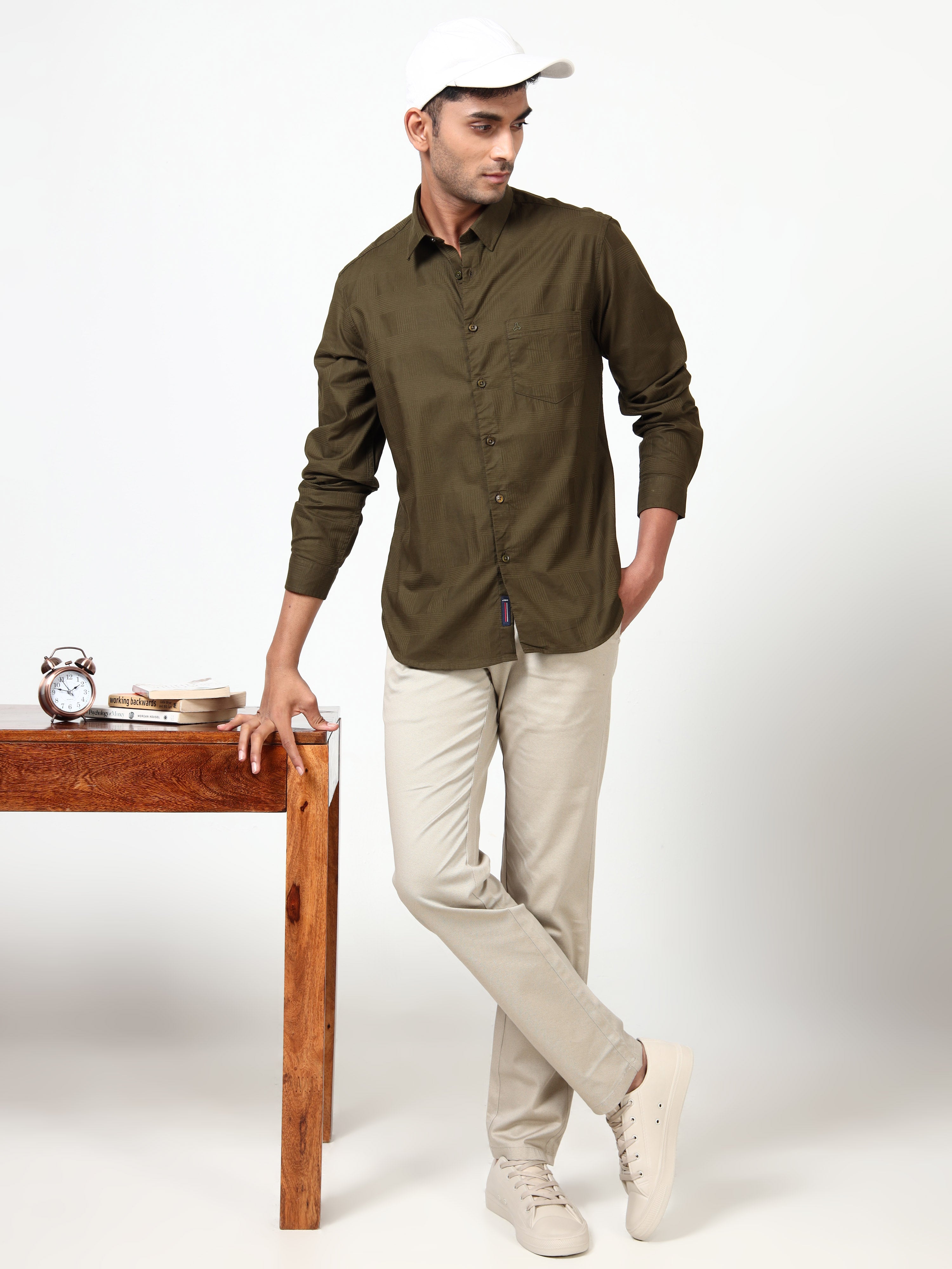MEN'S BT GREEN SOLID SLIM FIT SHIRT