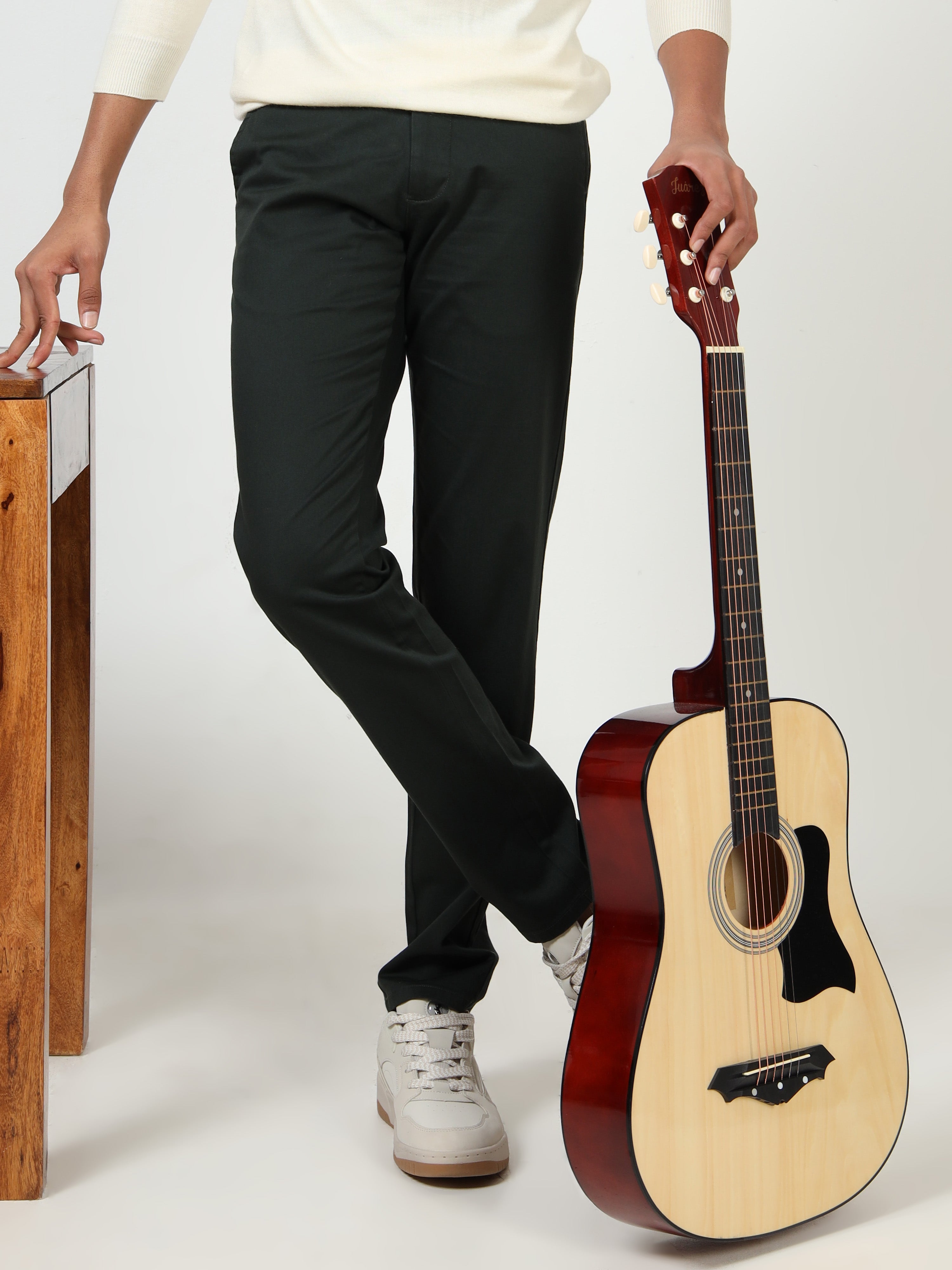 MEN'S BT.GREEN SOLID SLIM FIT TROUSER