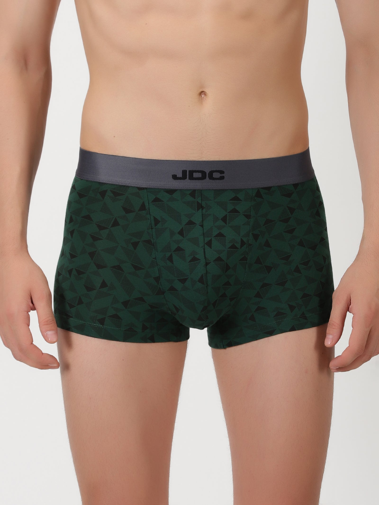 MEN'S GREEN TRIANGLE PRINT REGULAR FIT TRUNK