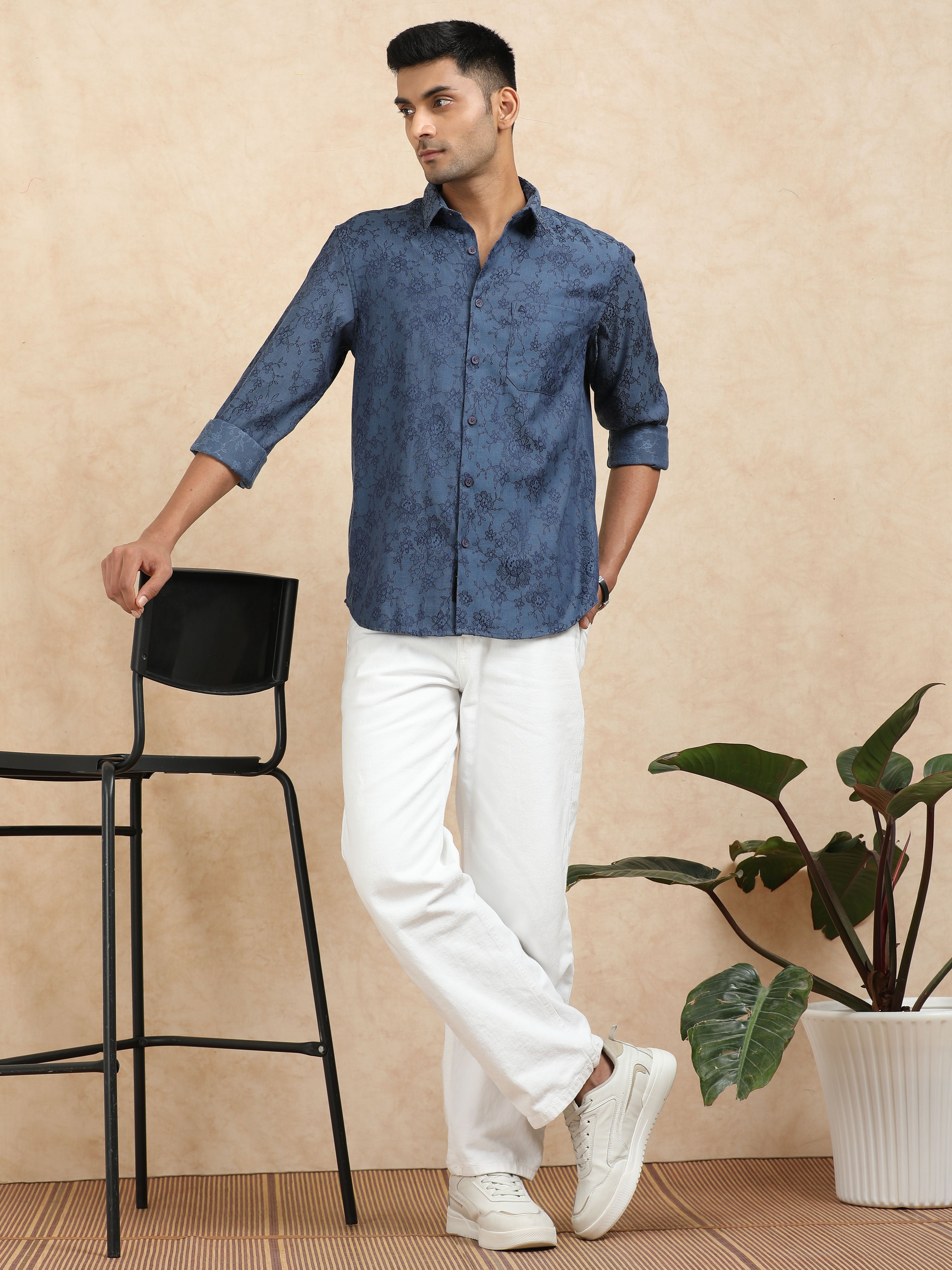 MEN'S BLUE SELF DESIGN SLIM FIT SHIRT