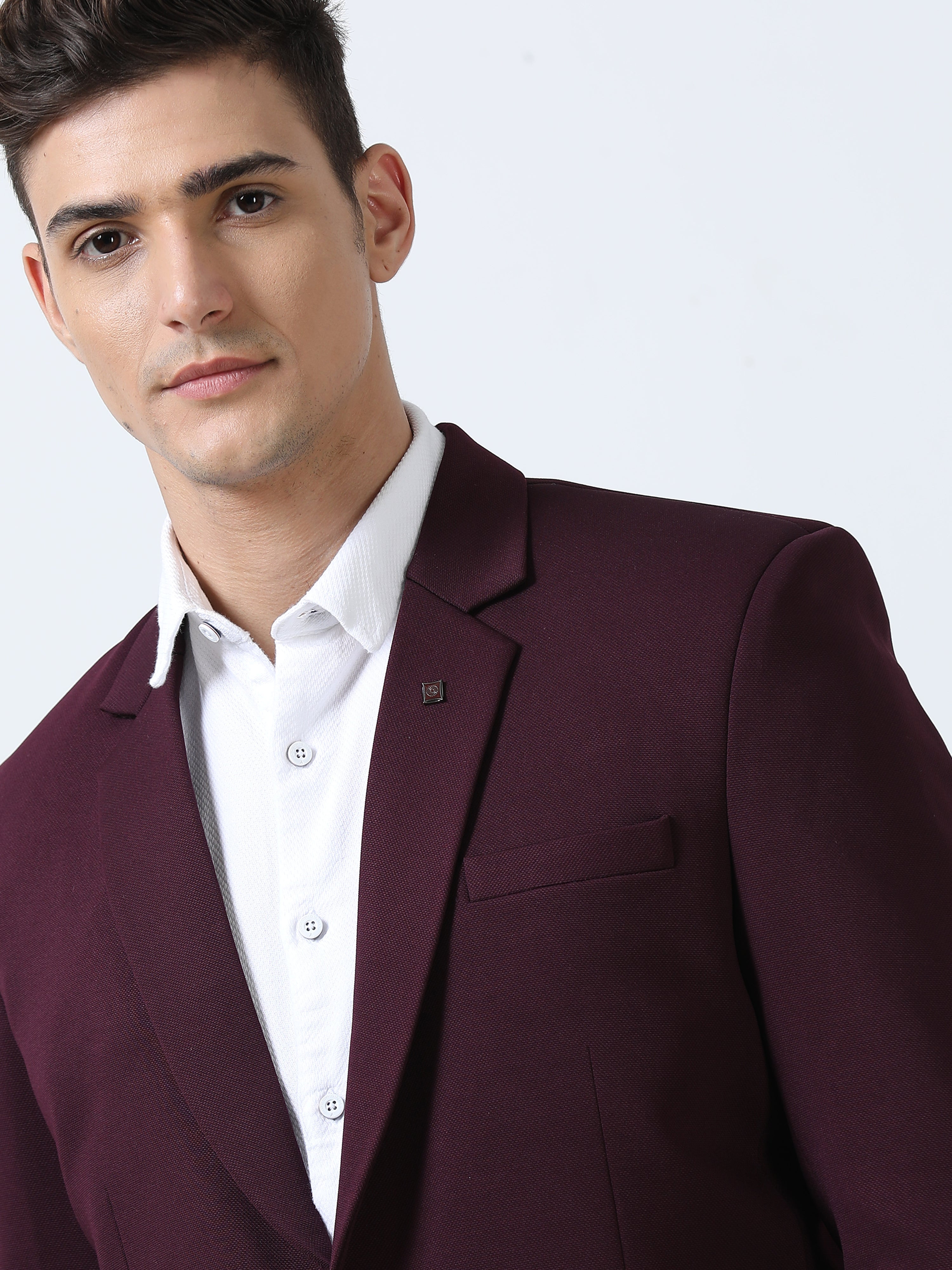 MEN'S BURGUNDY SOLID SLIM FIT BLAZER