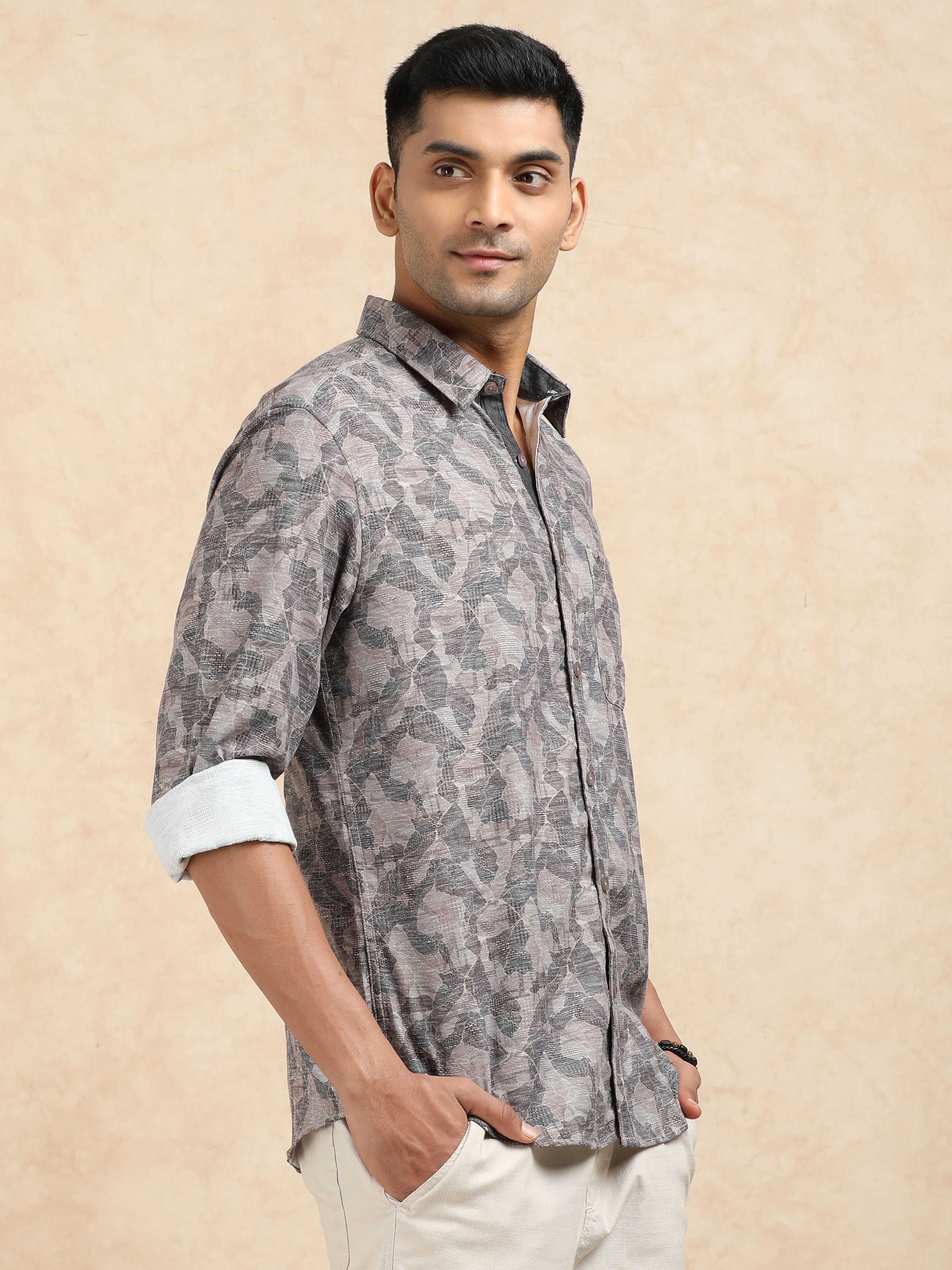 MEN'S BROWN PRINT SLIM FIT SHIRT