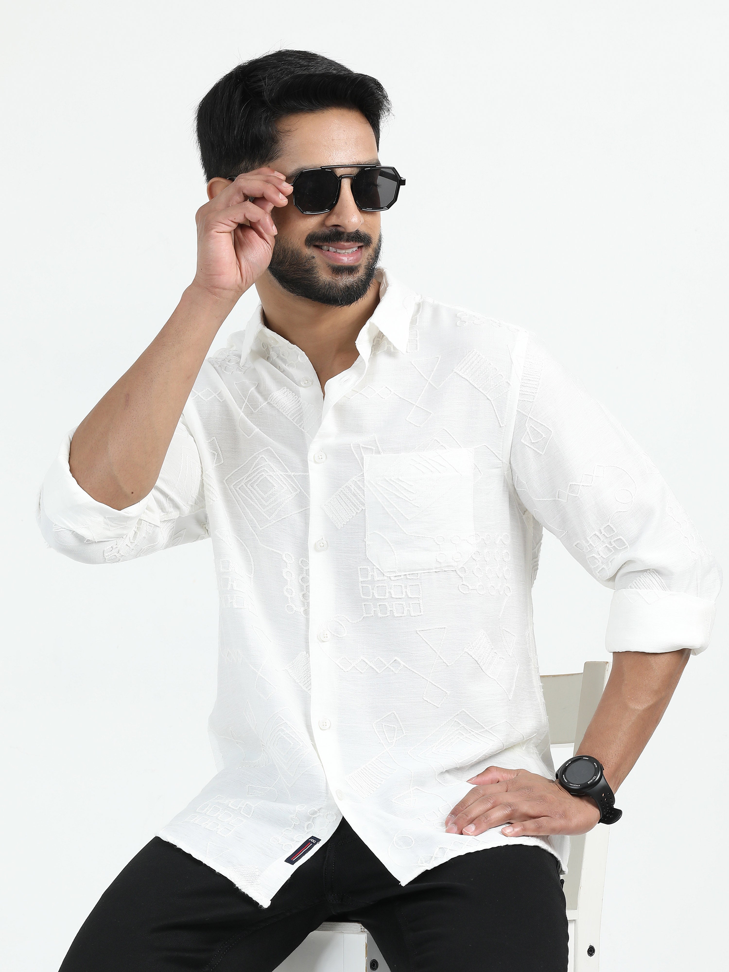 MEN'S WHITE PRINT SLIM FIT SHIRT