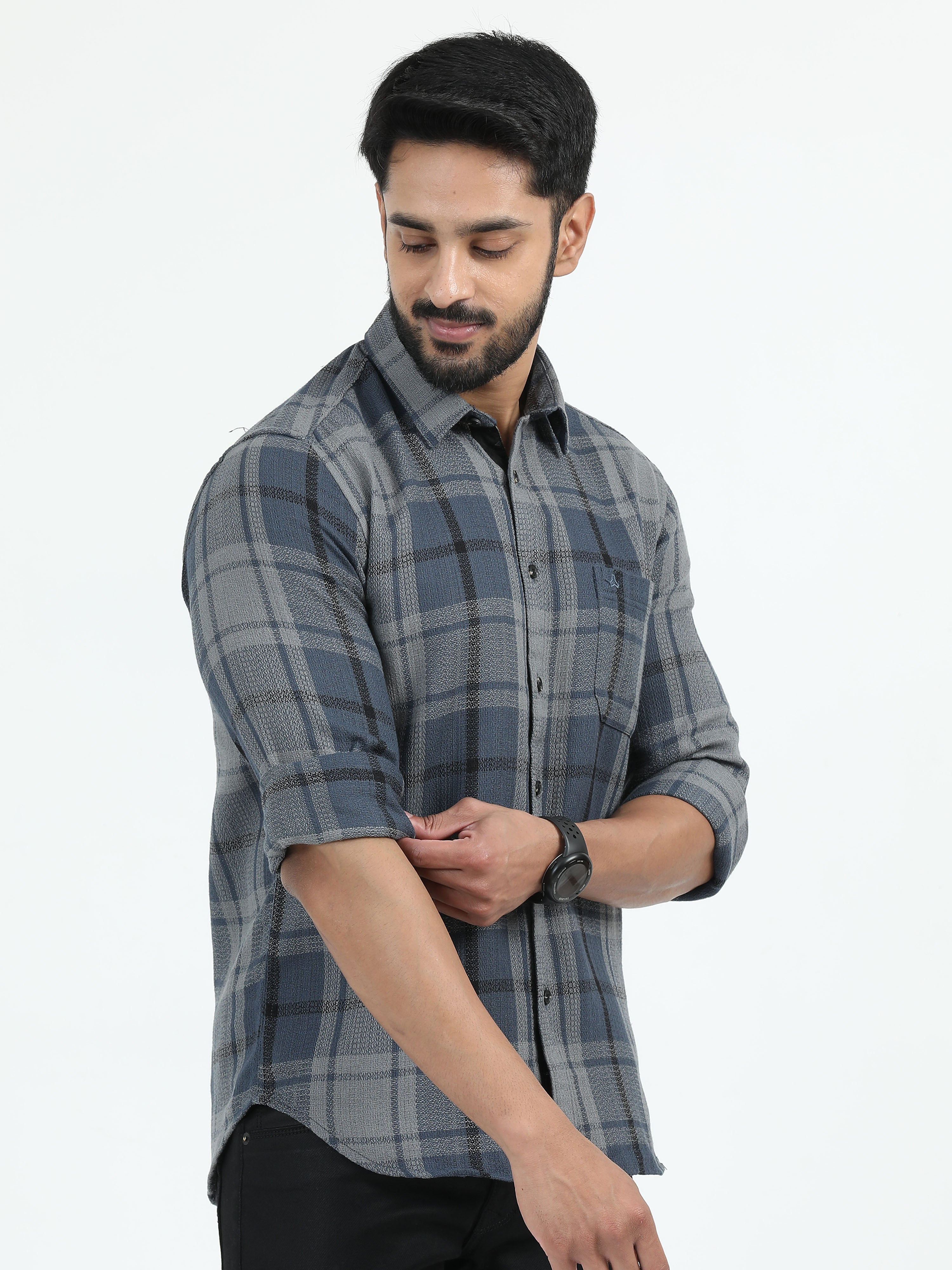 MEN'S NAVY CHECKS SLIM FIT SHIRT