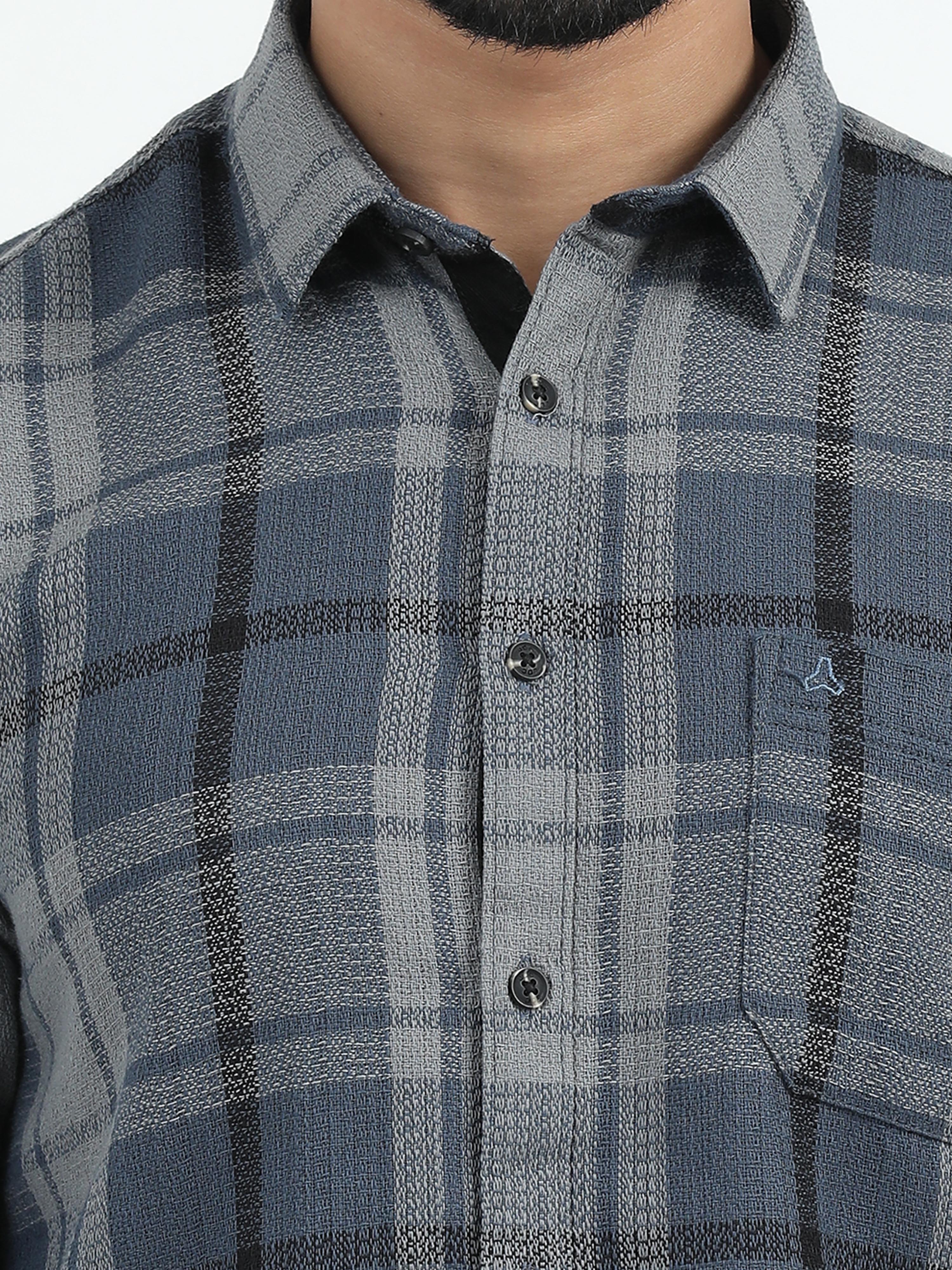 MEN'S NAVY CHECKS SLIM FIT SHIRT