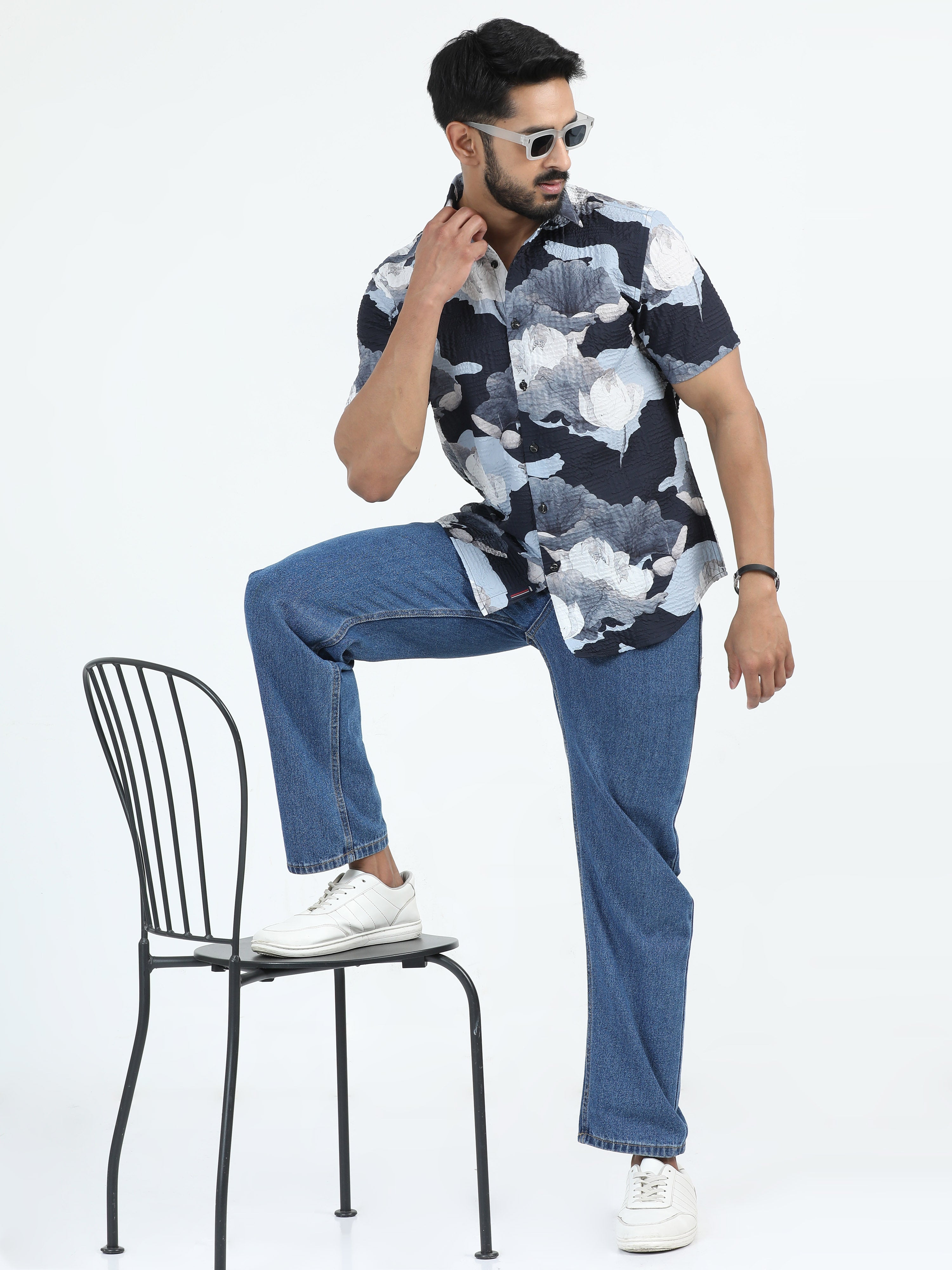 MEN'S NAVY PRINT SLIM FIT SHIRT