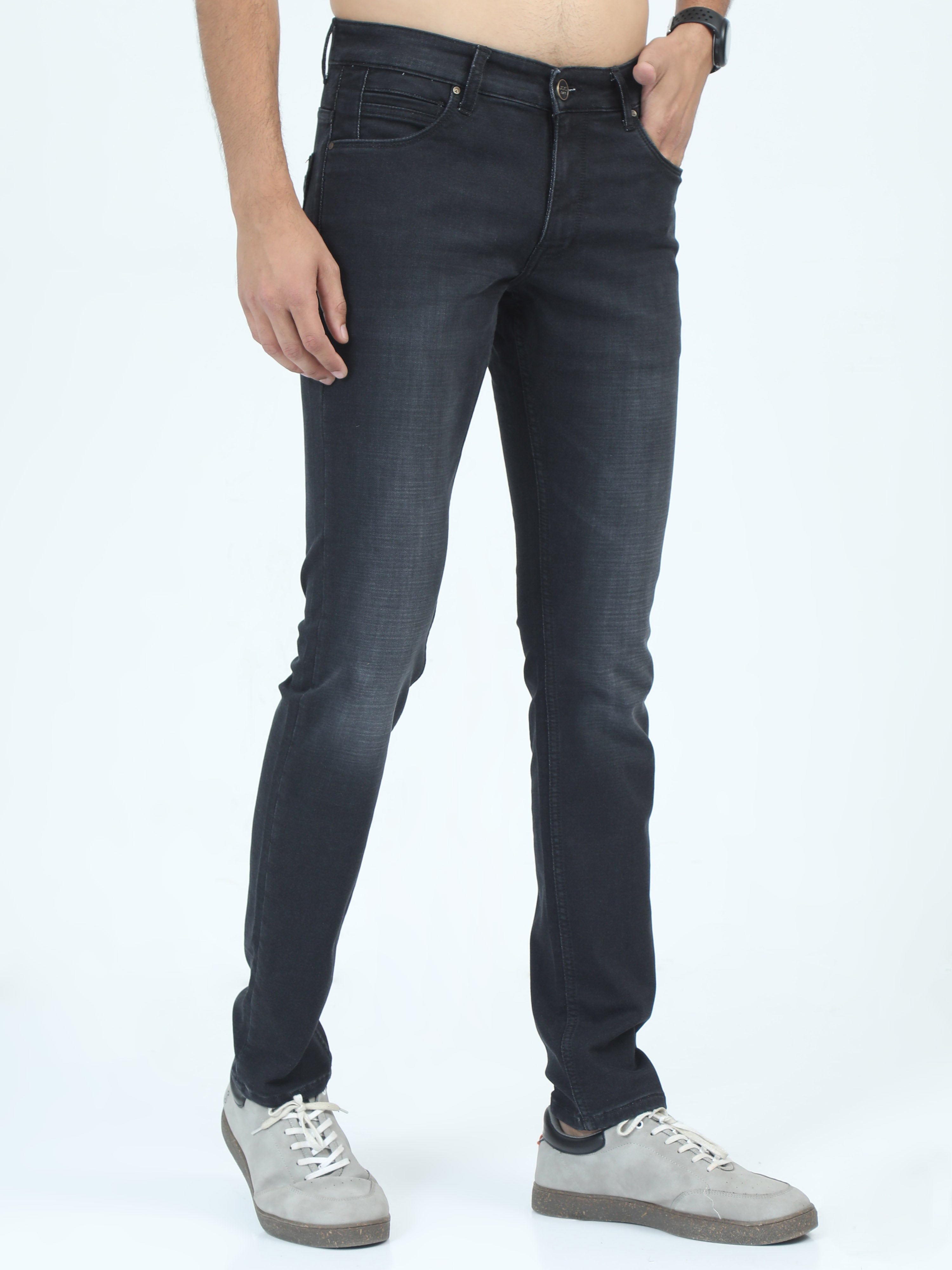 MEN'S BLACK SOLID SLIM FIT JEANS