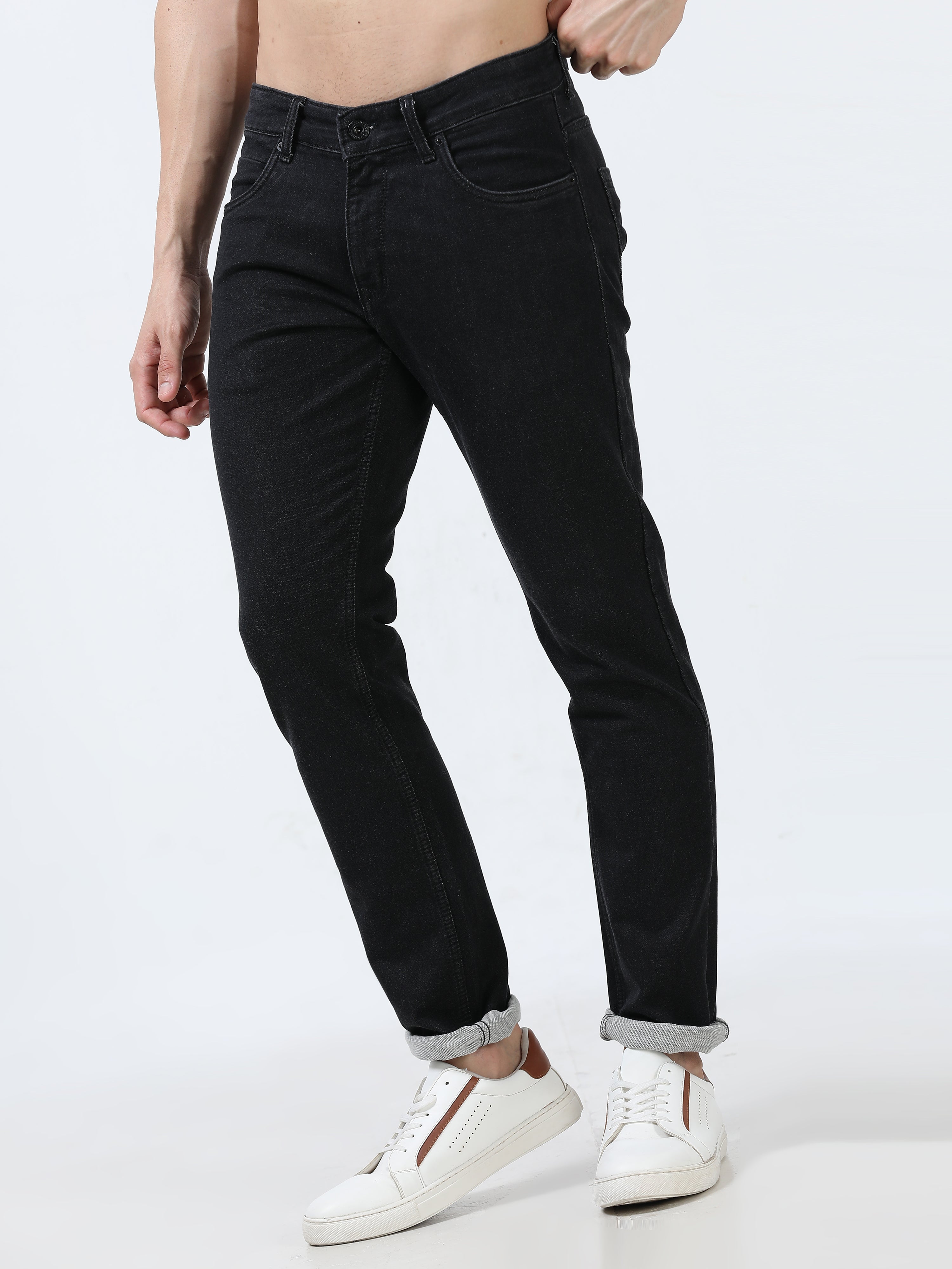 MEN'S BLACK SOLID SLIM FIT JEANS