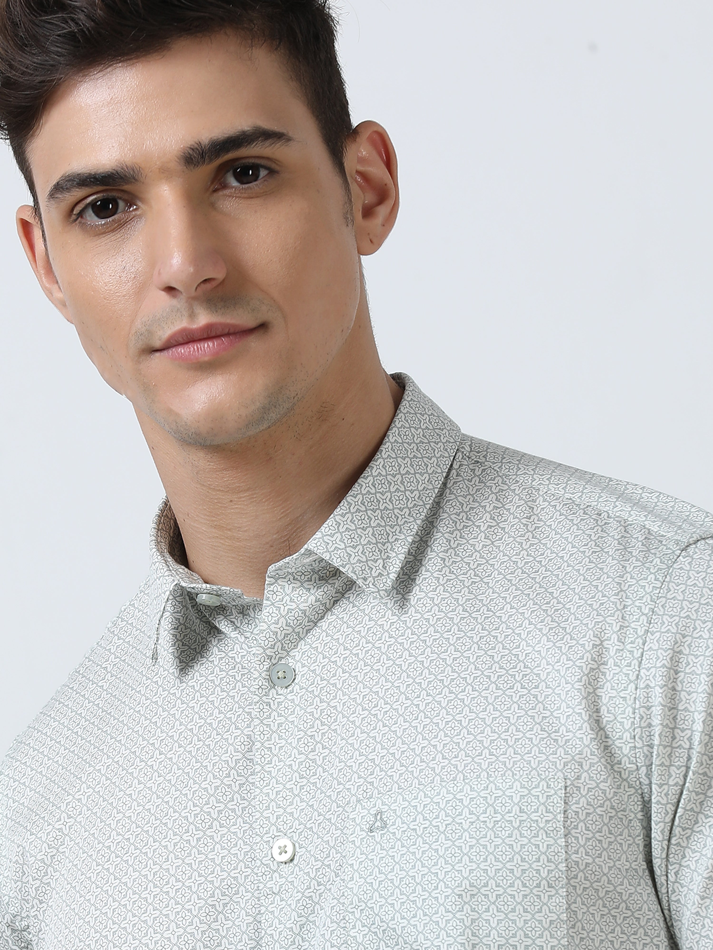 MEN'S WHITE PRINT SLIM FIT SHIRT