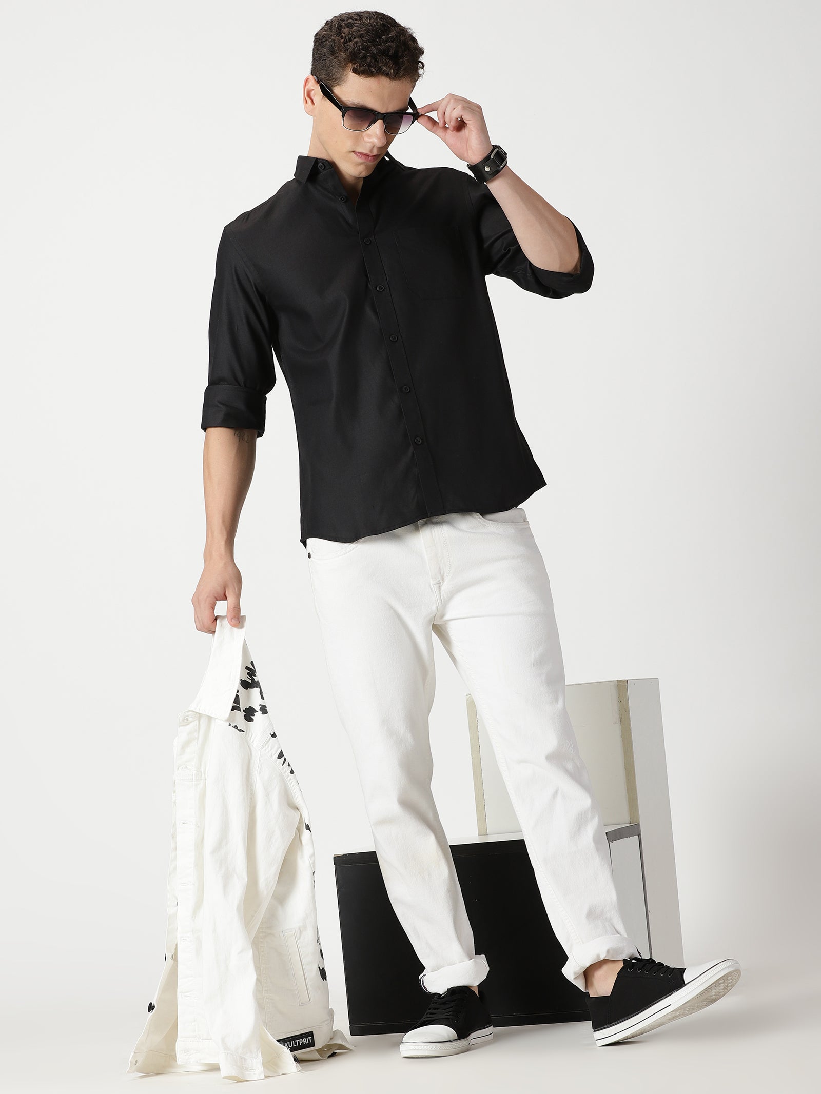 MEN'S BLACK PLAIN SLIM FIT SHIRT