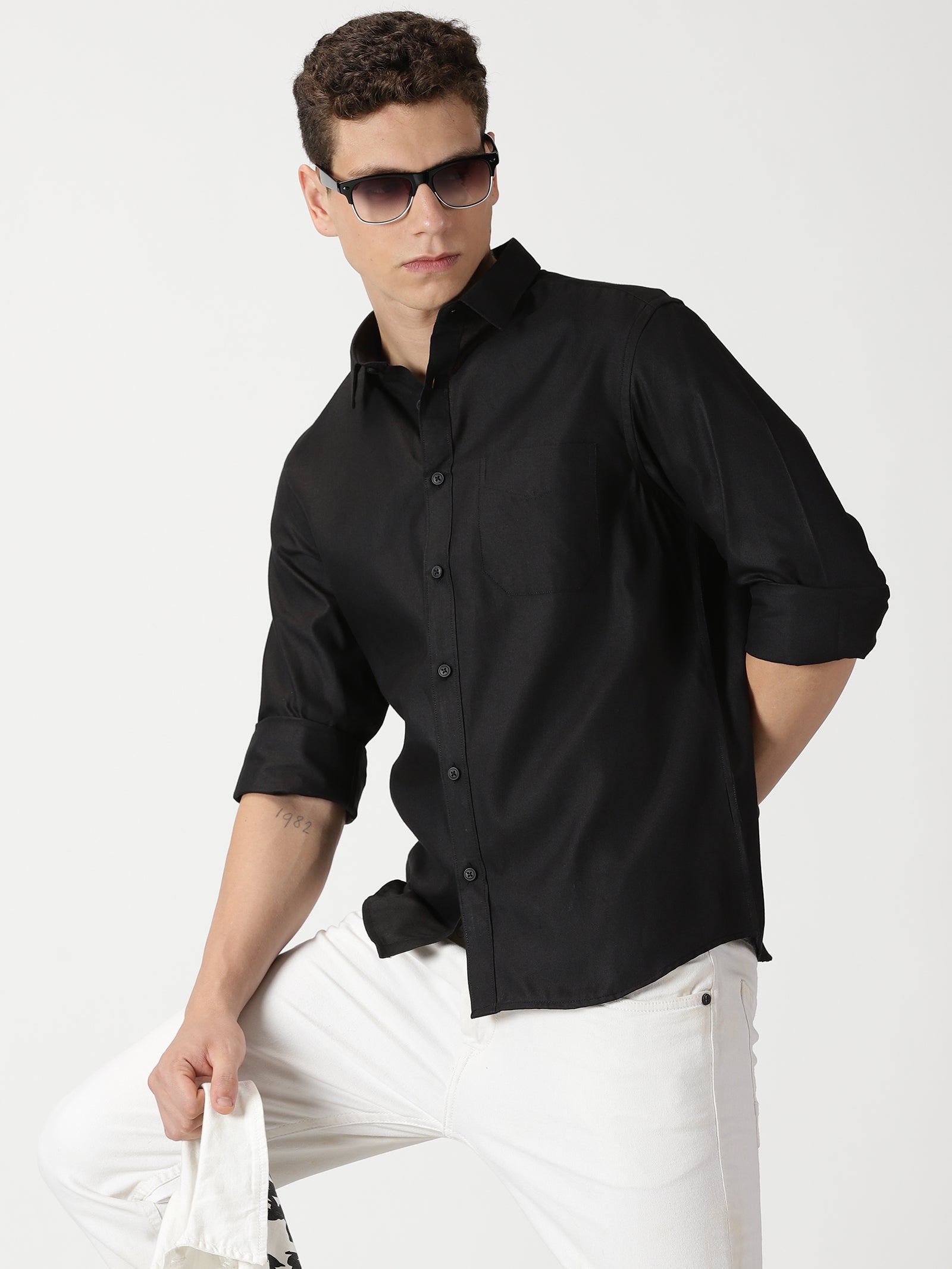 MEN'S BLACK PLAIN SLIM FIT SHIRT