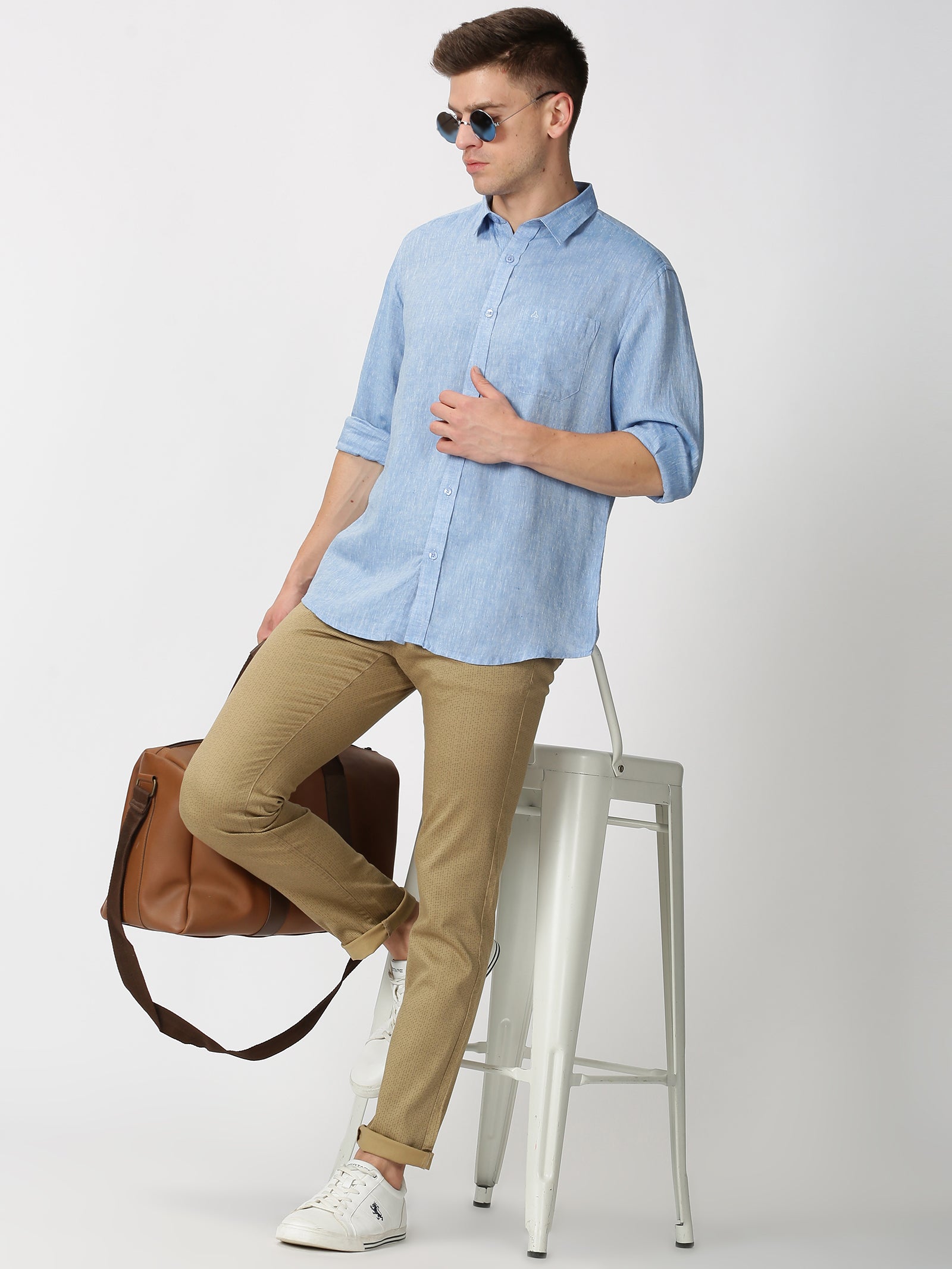 MEN'S LINEN NAVY BLUE SOLID SLIM FIT SHIRT