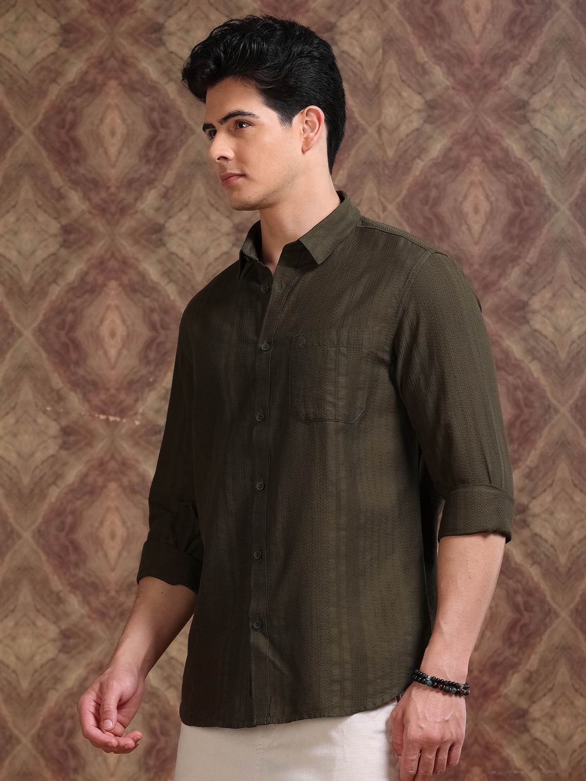MEN'S OLIVE GREEN SELF DESIGN SLIM FIT SHIRT