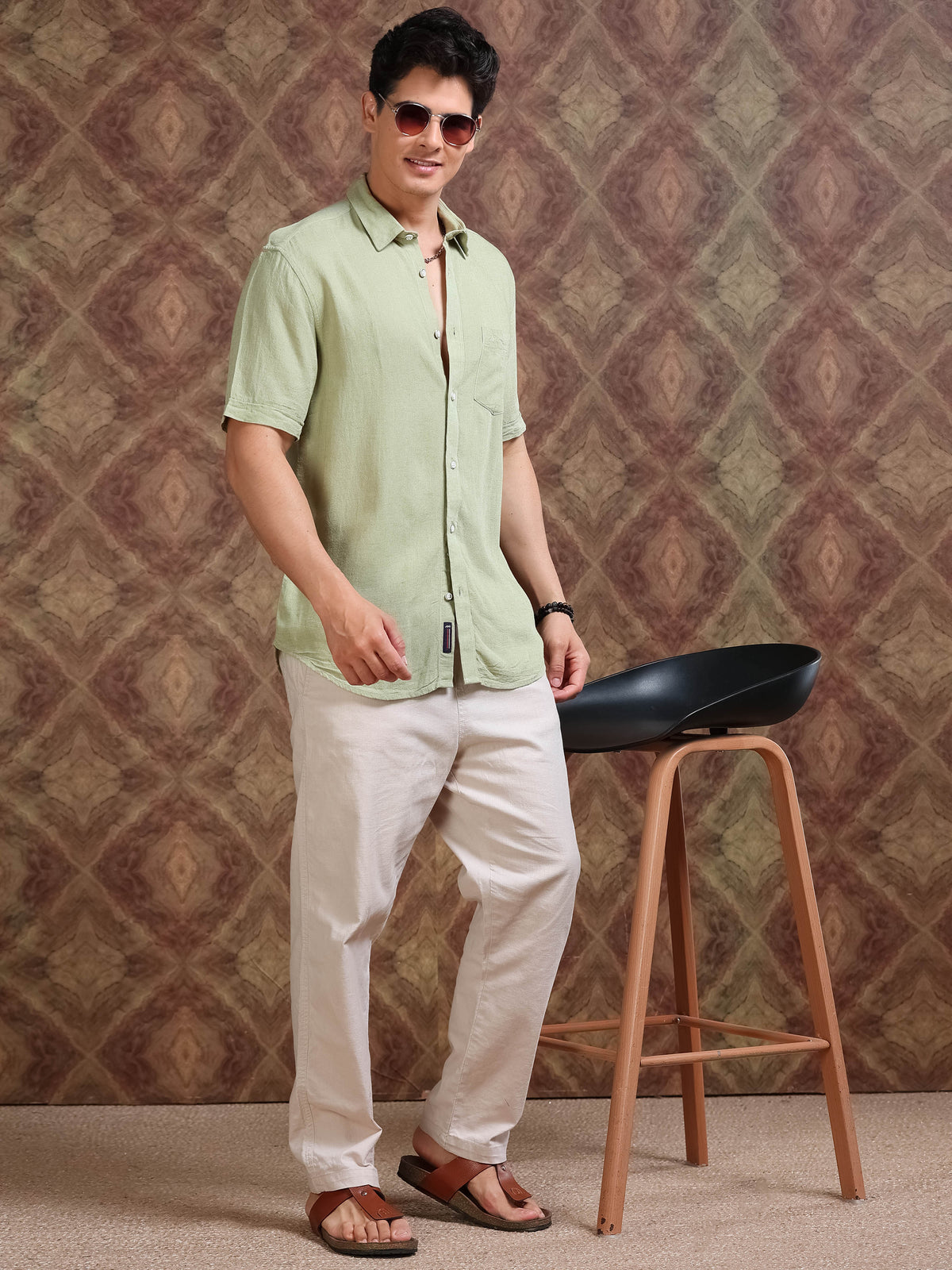 MEN'S AVOCADO SOLID SLIM FIT SHIRT