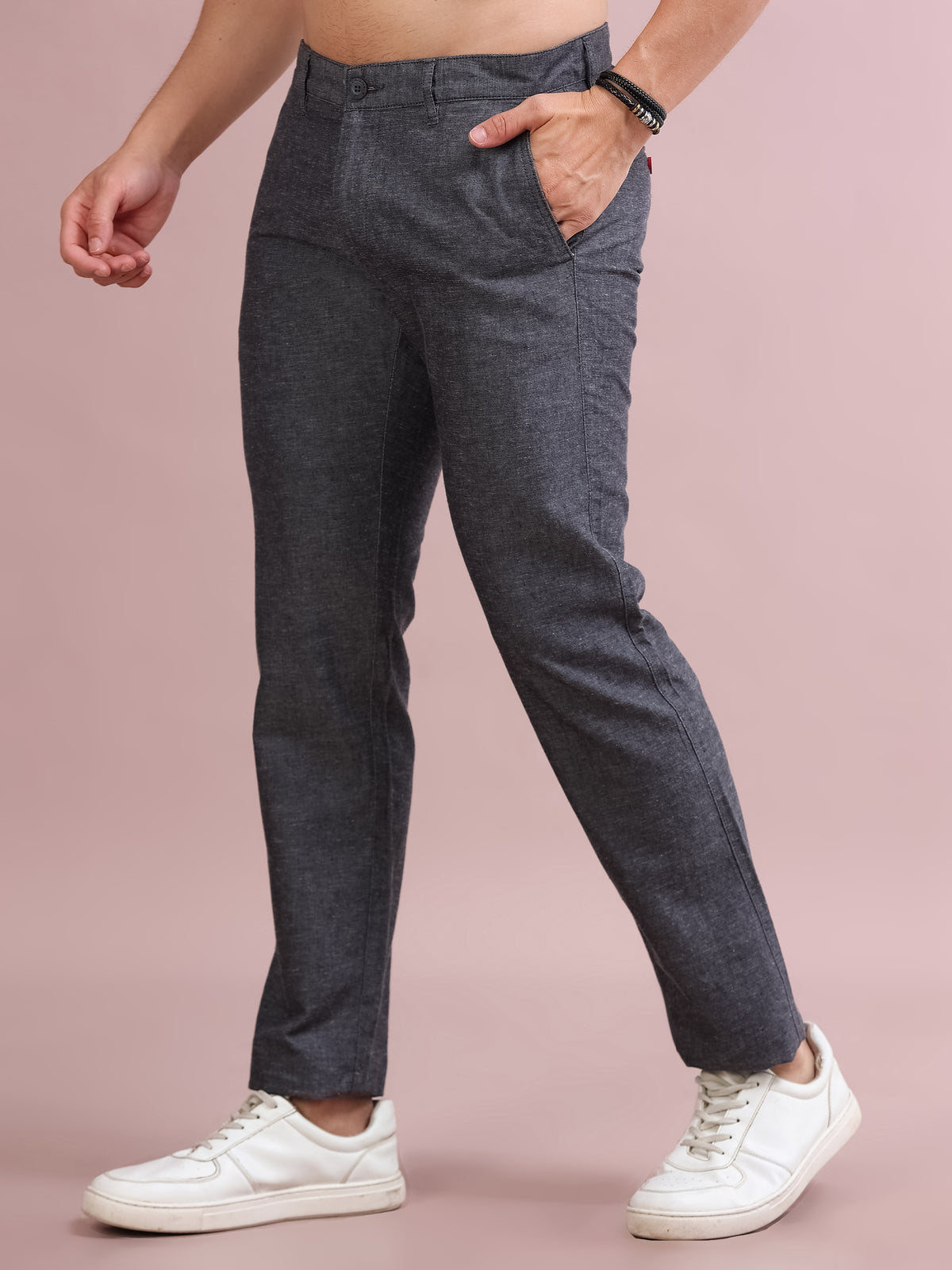 MEN'S JET BLACK  SOLID SLIM FIT TROUSER