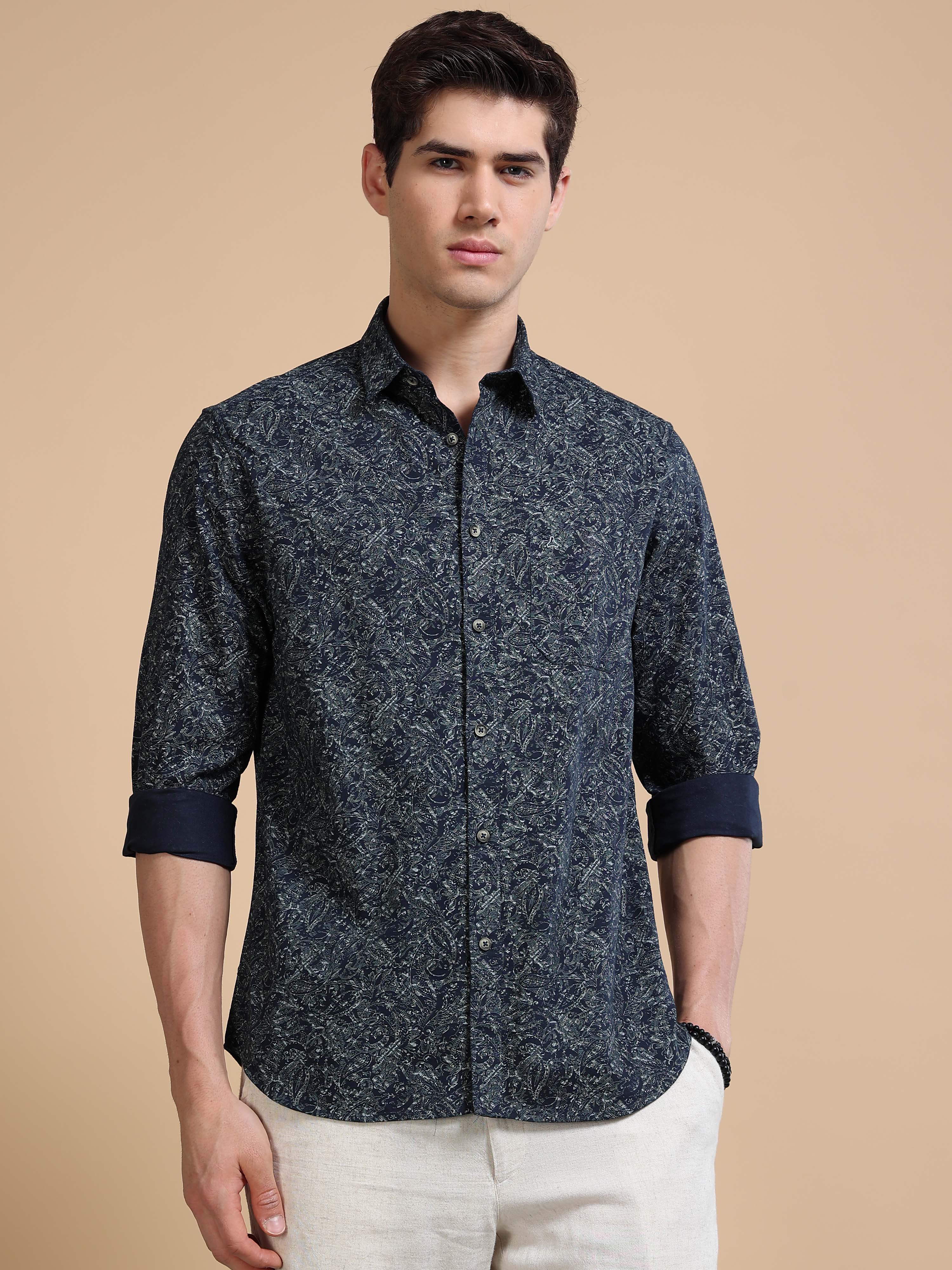 MEN'S NAVY PRINT SLIM FIT SHIRT