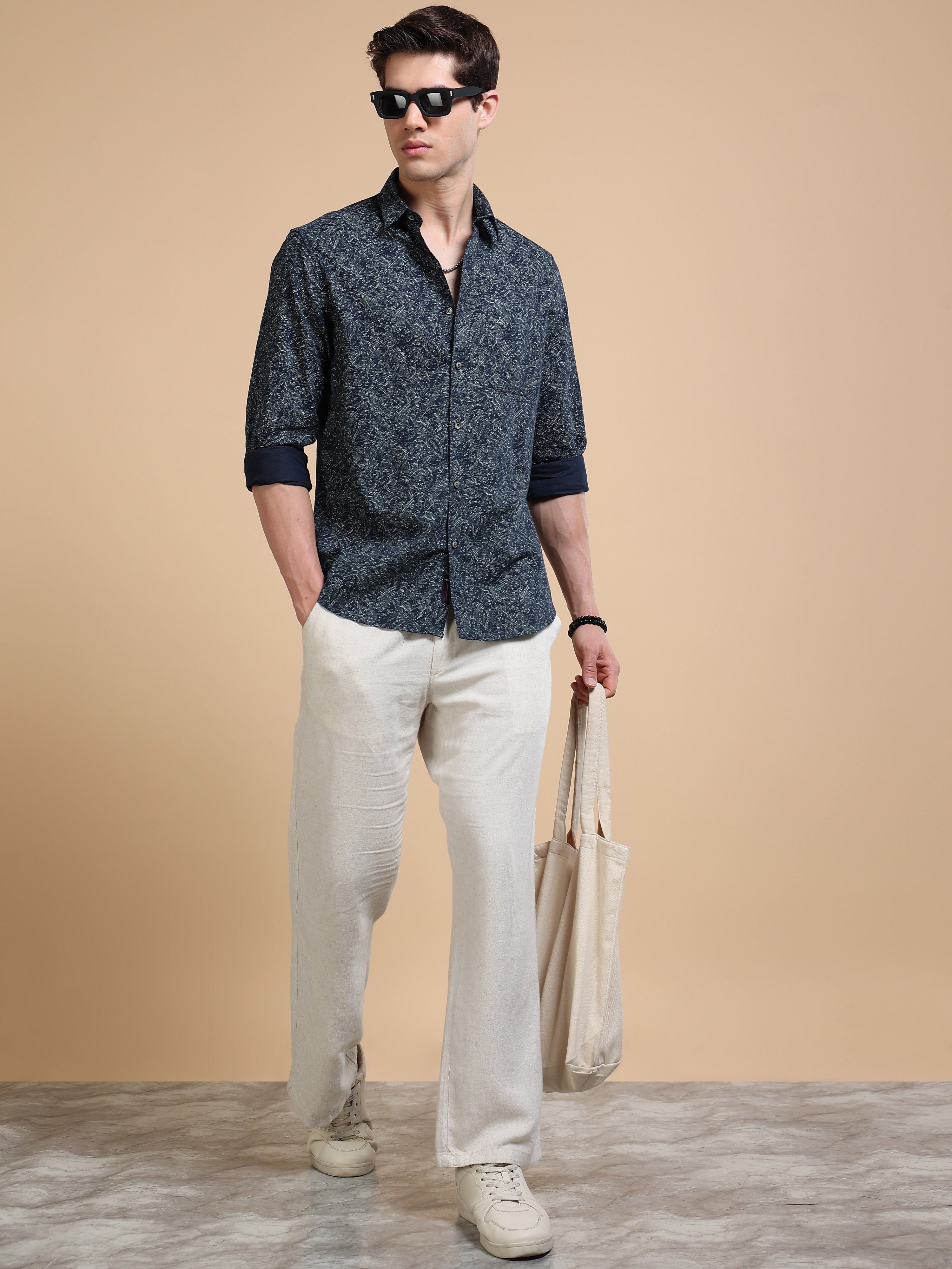 MEN'S NAVY PRINT SLIM FIT SHIRT