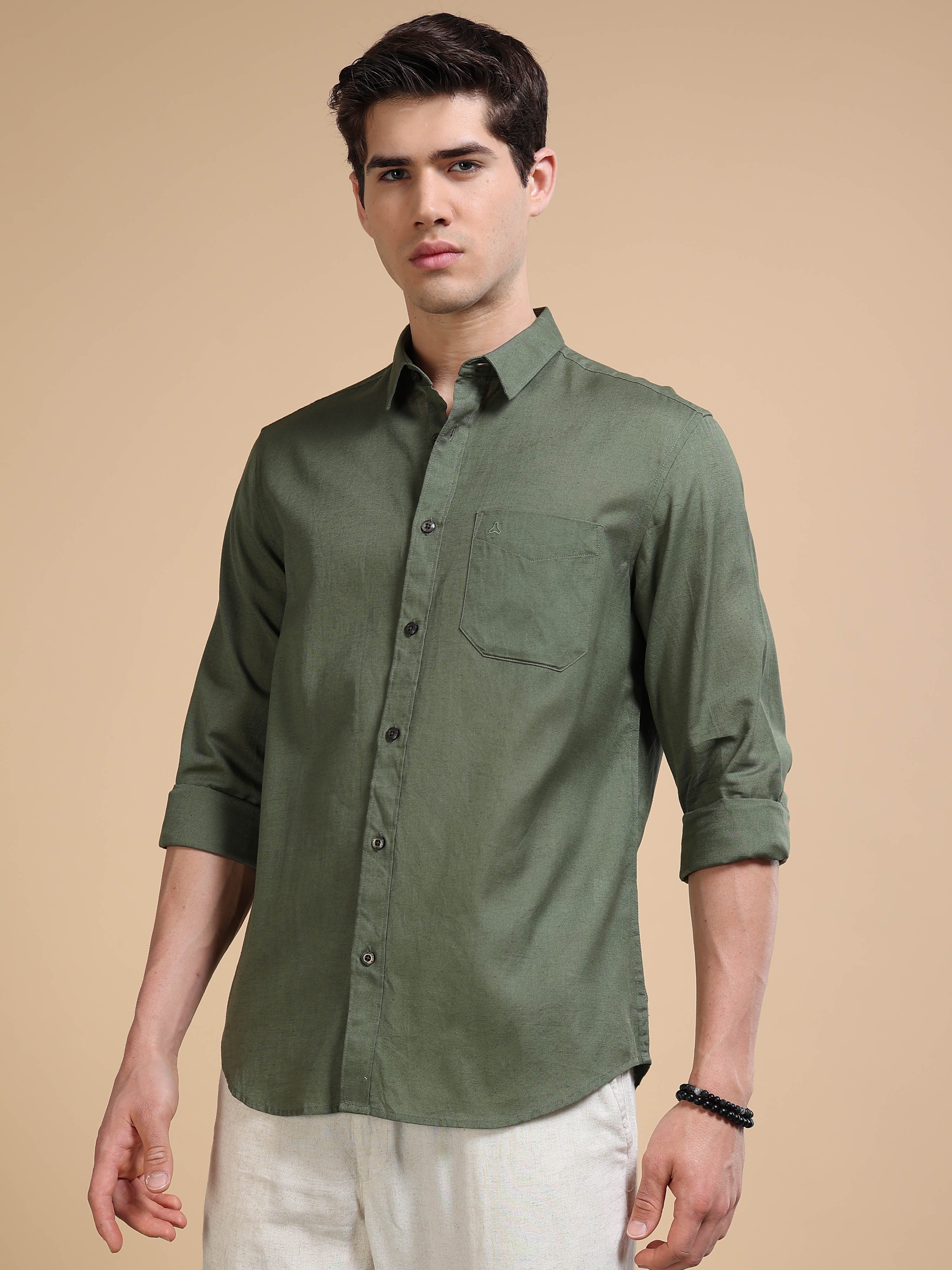 MEN'S OLIVE SOLID SLIM FIT SHIRT