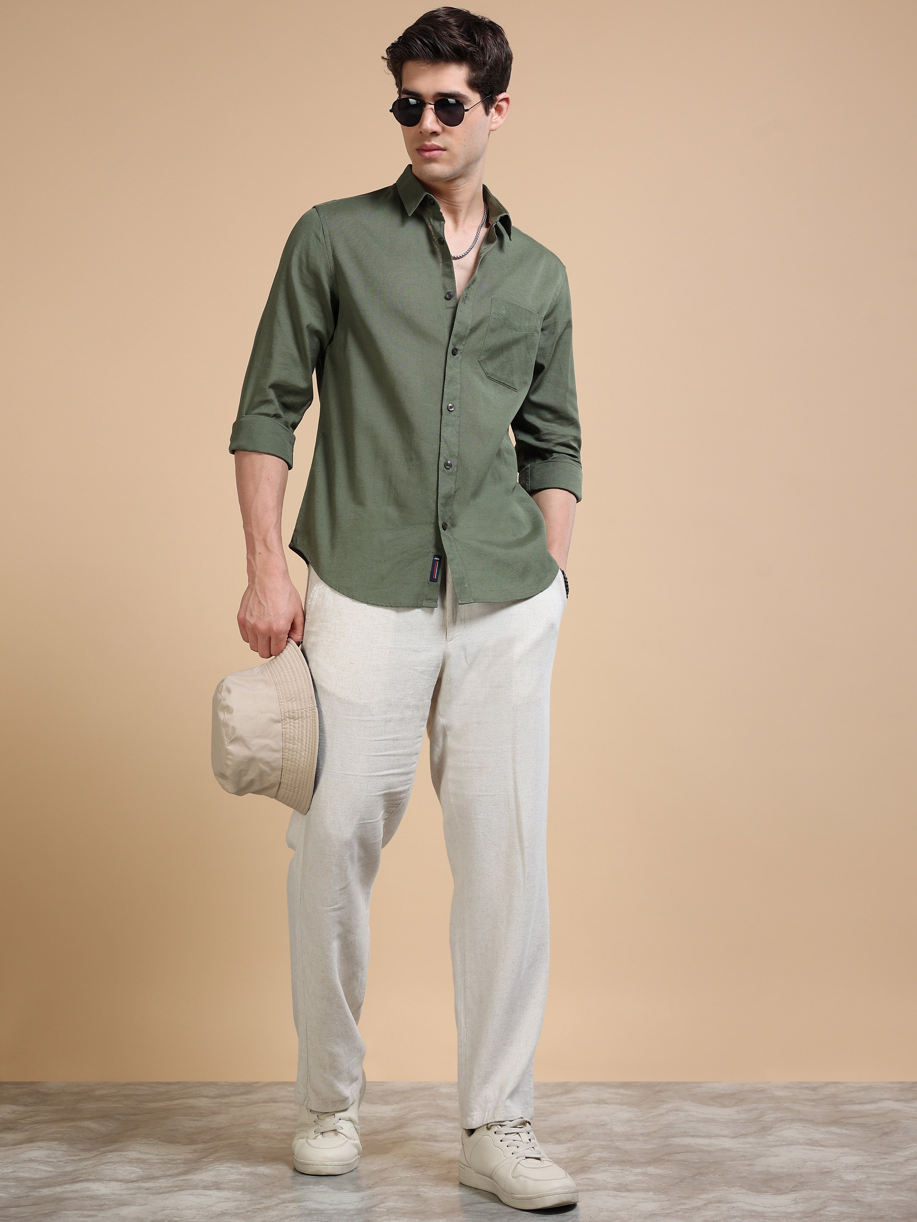 MEN'S OLIVE SOLID SLIM FIT SHIRT