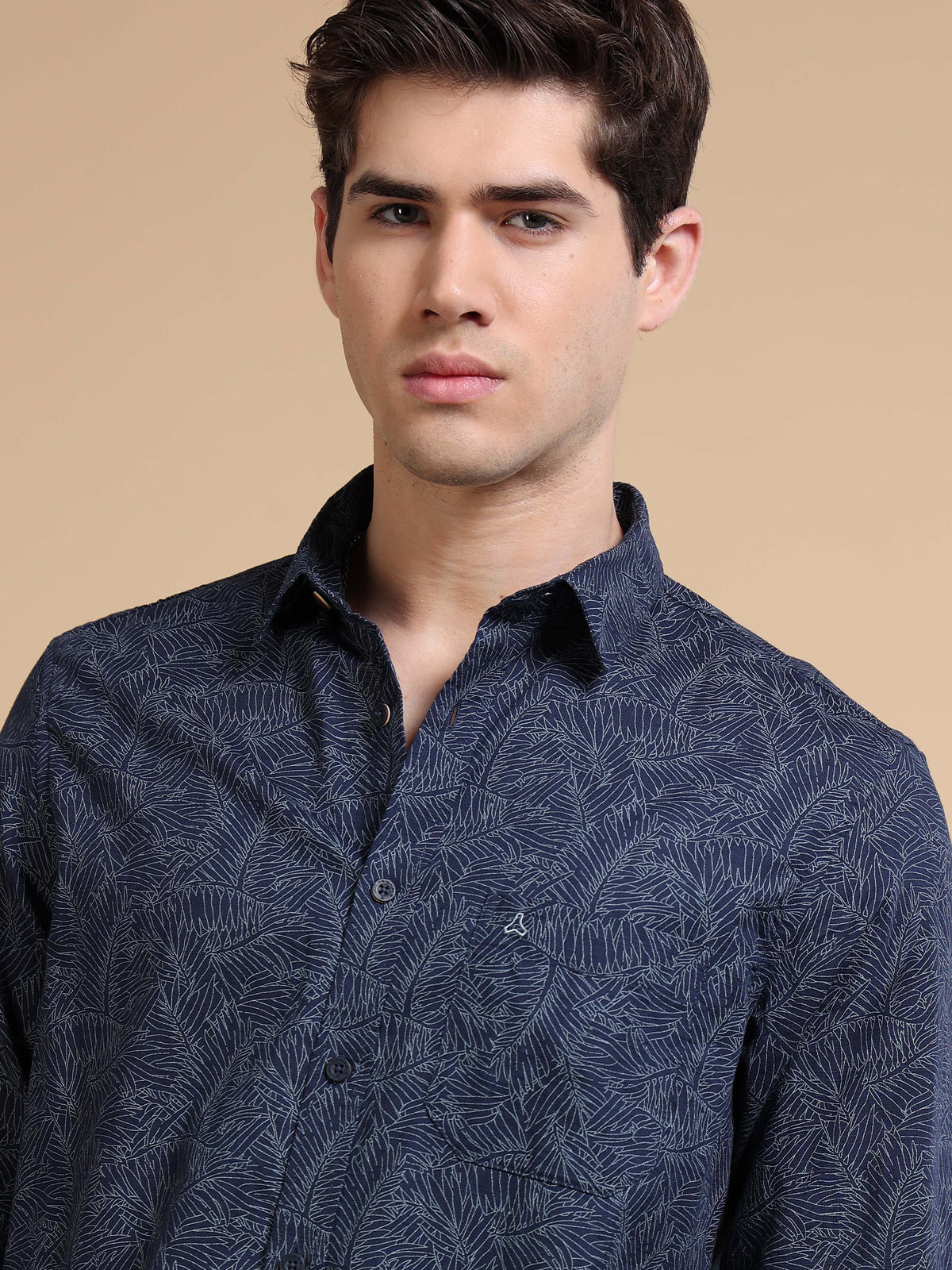 MEN'S NAVY PRINT SLIM FIT SHIRT