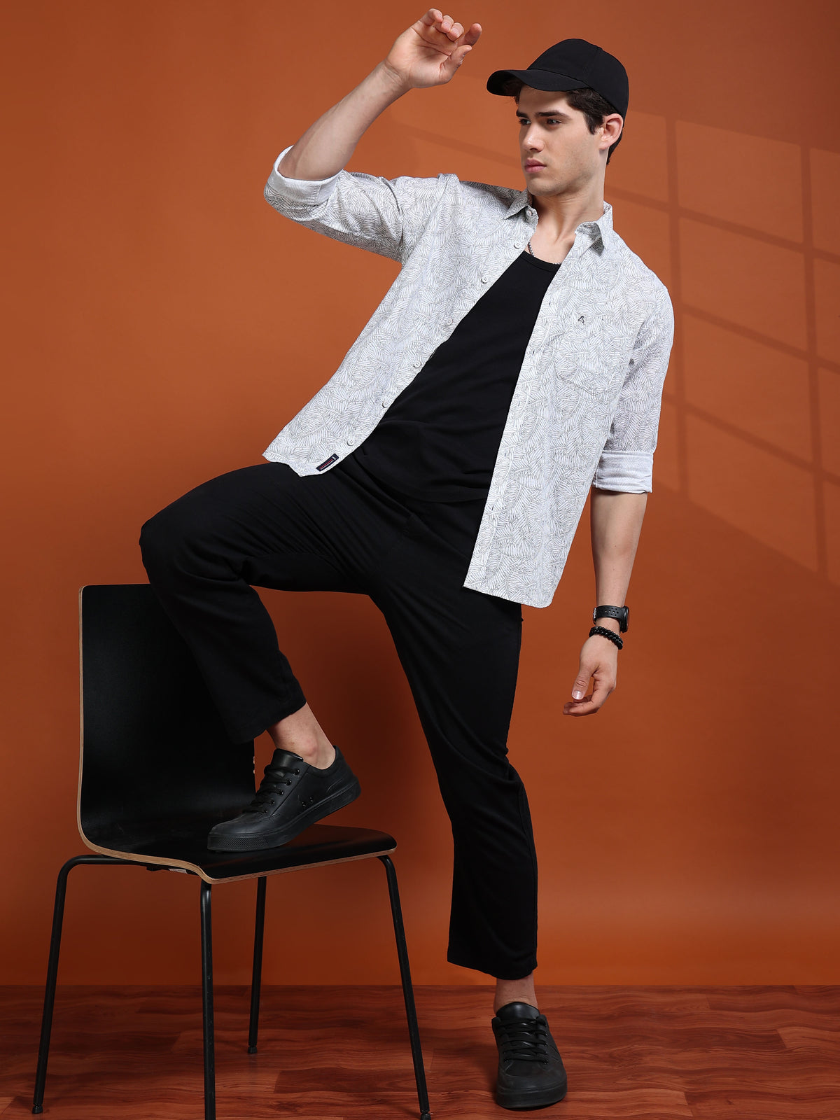 MEN'S WHITE PRINT SLIM FIT SHIRT