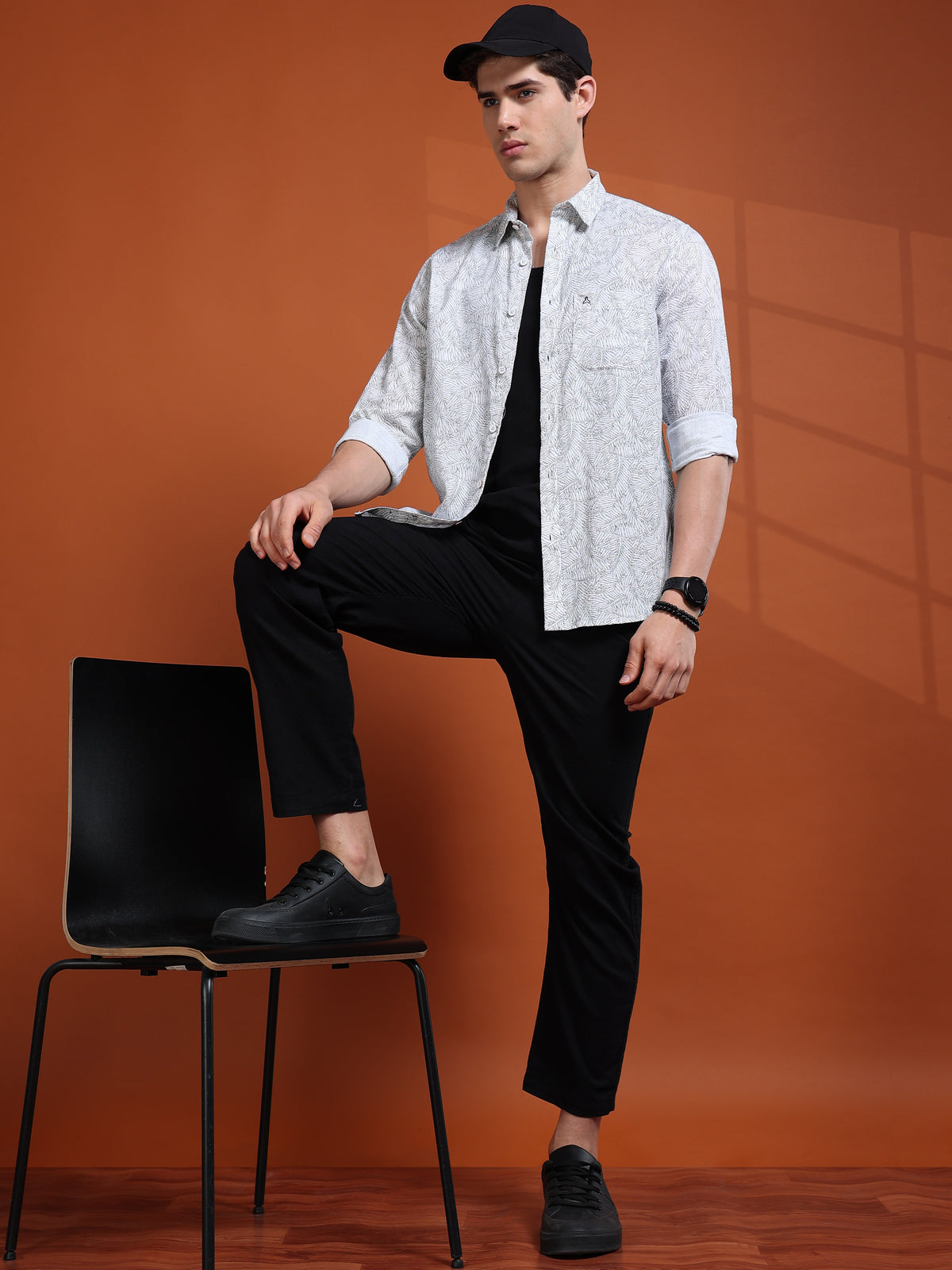 MEN'S WHITE PRINT SLIM FIT SHIRT