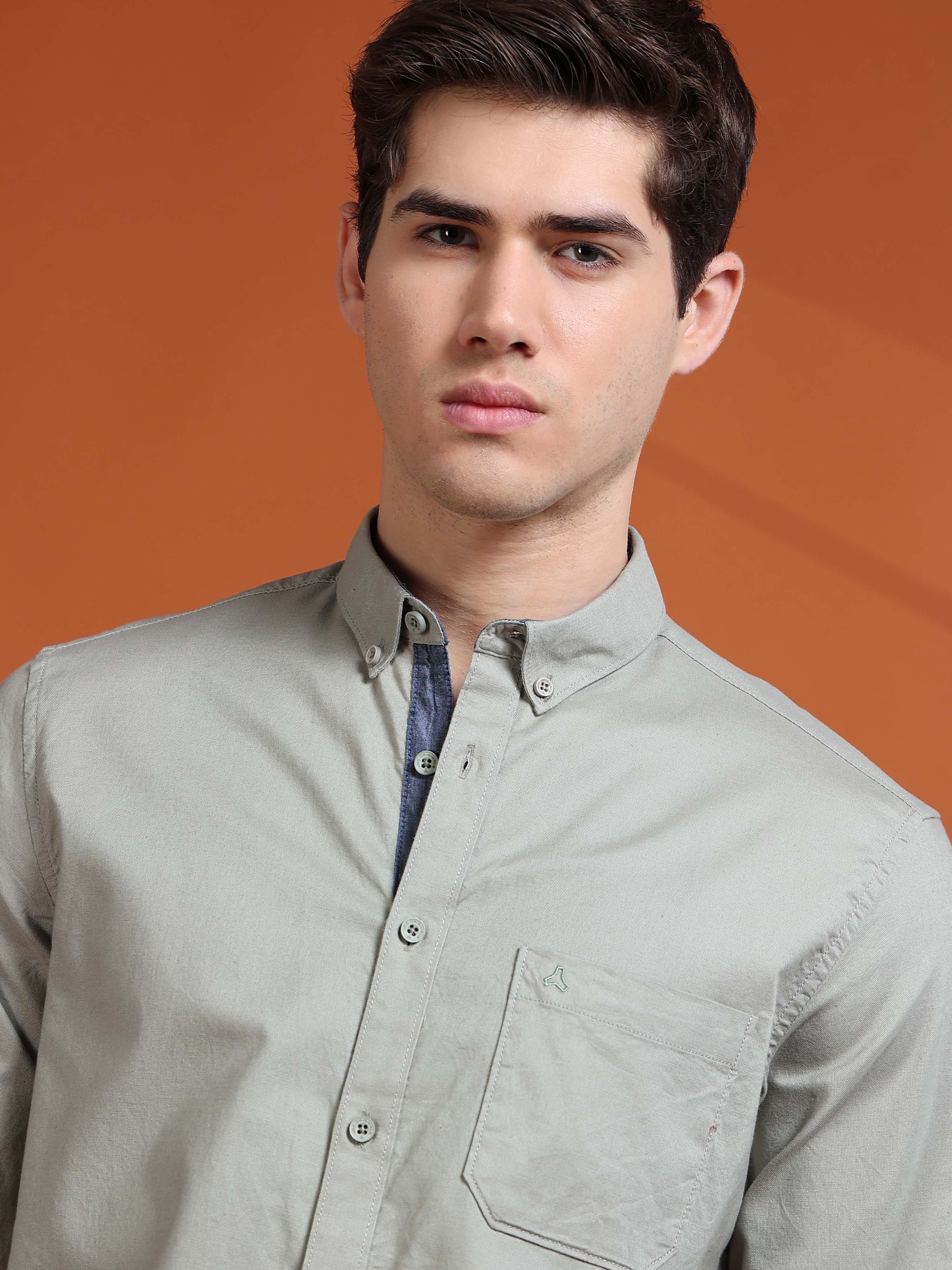 MEN'S PISTA GREEN SOLID SLIM FIT SHIRT