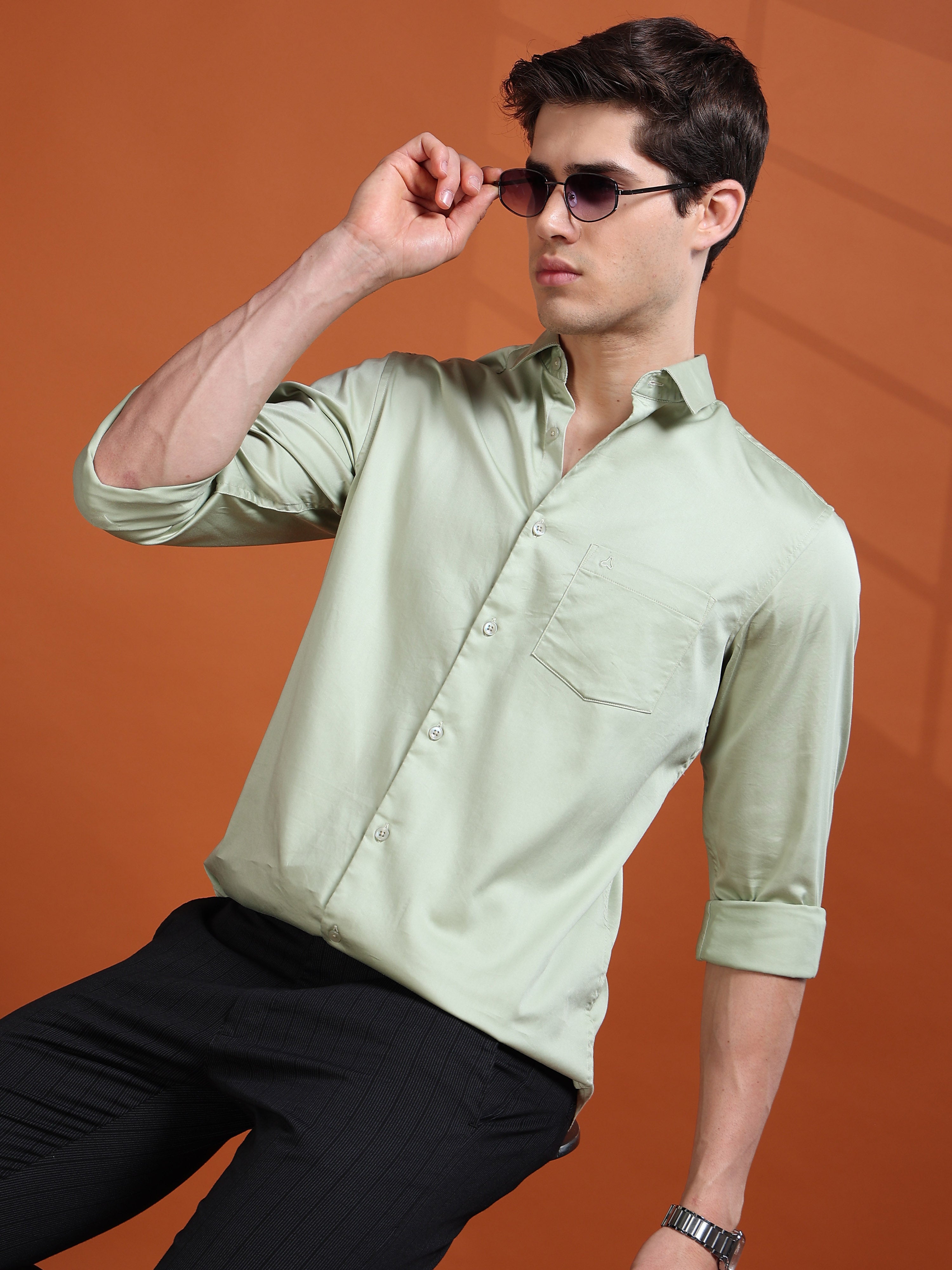 MEN'S PISTA GREEN SOLID SLIM FIT SHIRT