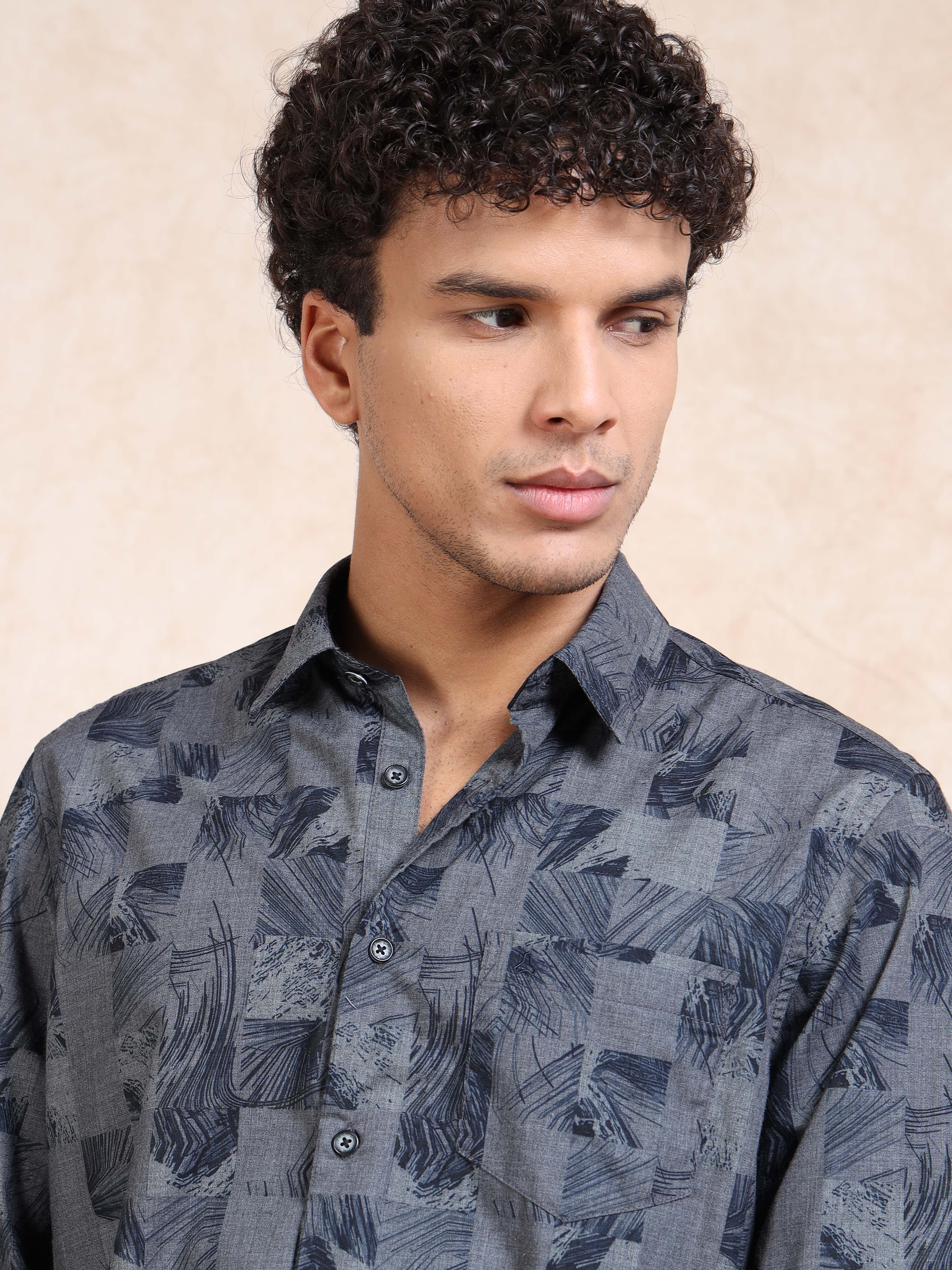 MEN'S NAVY PRINT SLIM FIT SHIRT
