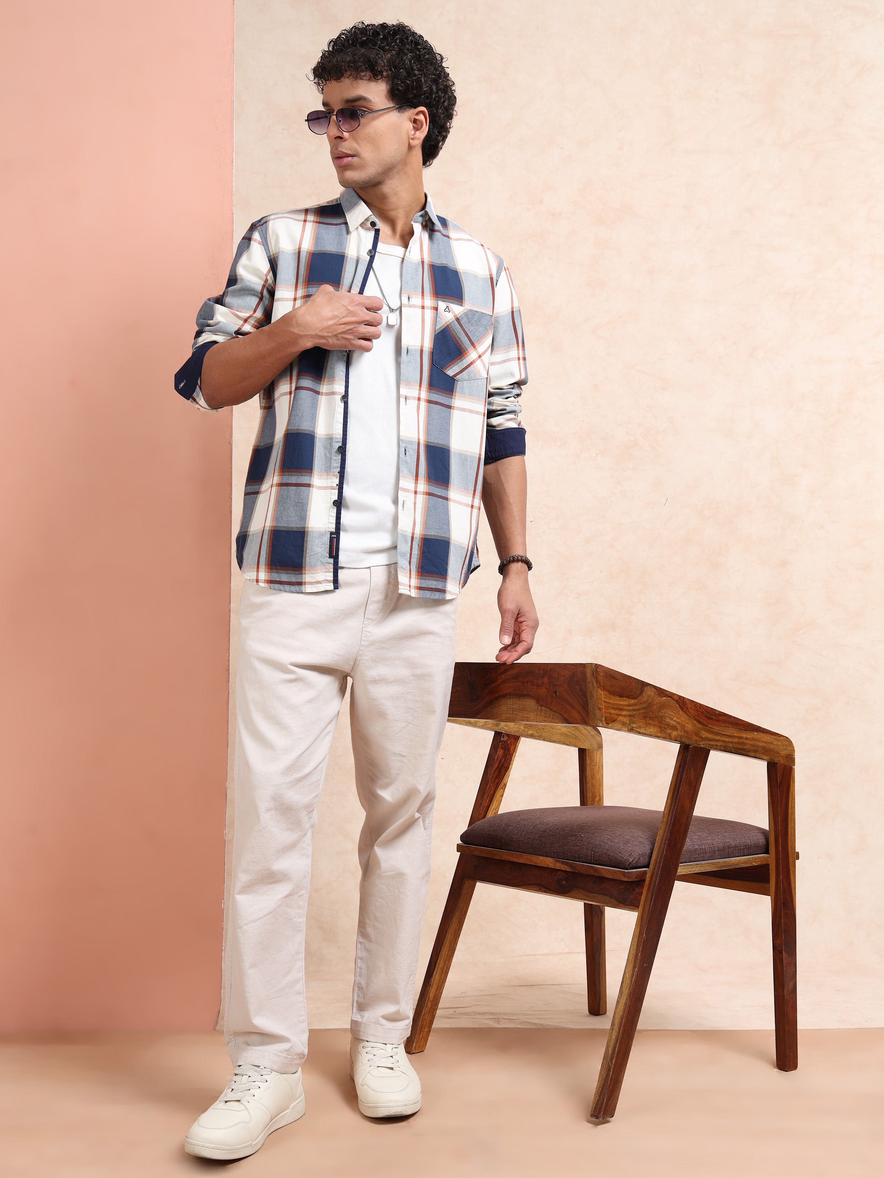 MEN'S NAVY CHECKS SLIM FIT SHIRT