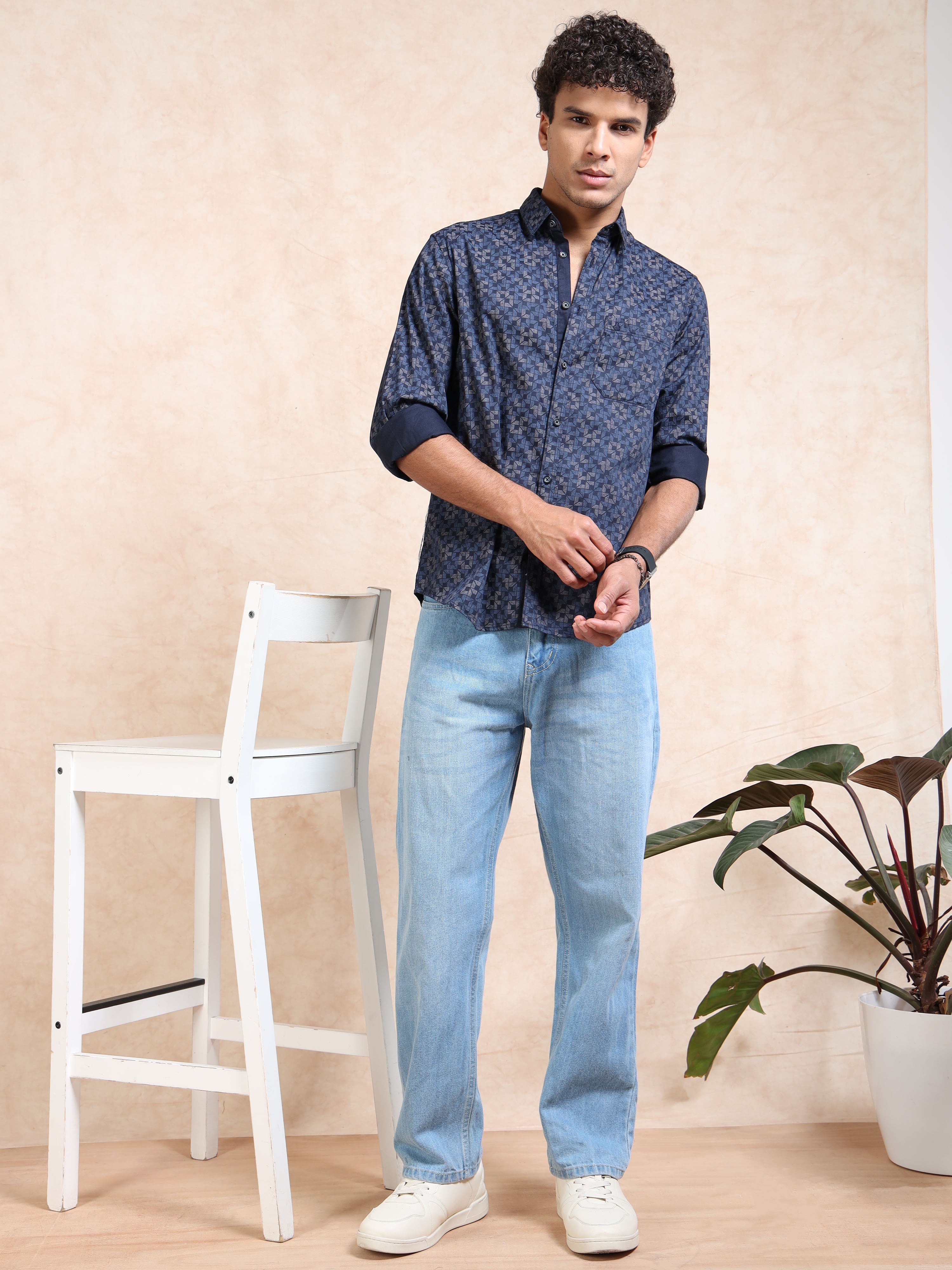 MEN'S BLUE PRINT SLIM FIT SHIRT