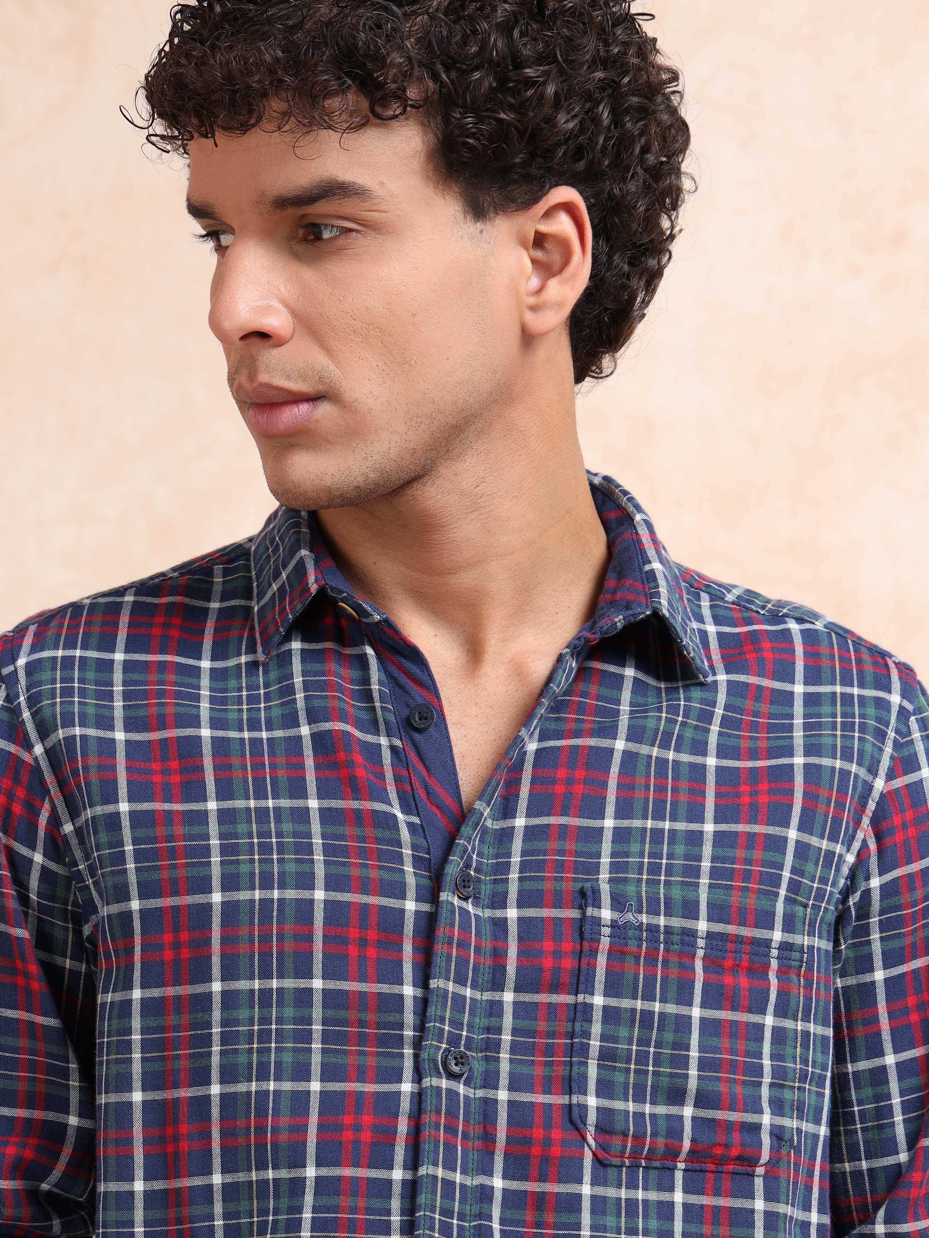 MEN'S NAVY CHECKS SLIM FIT SHIRT