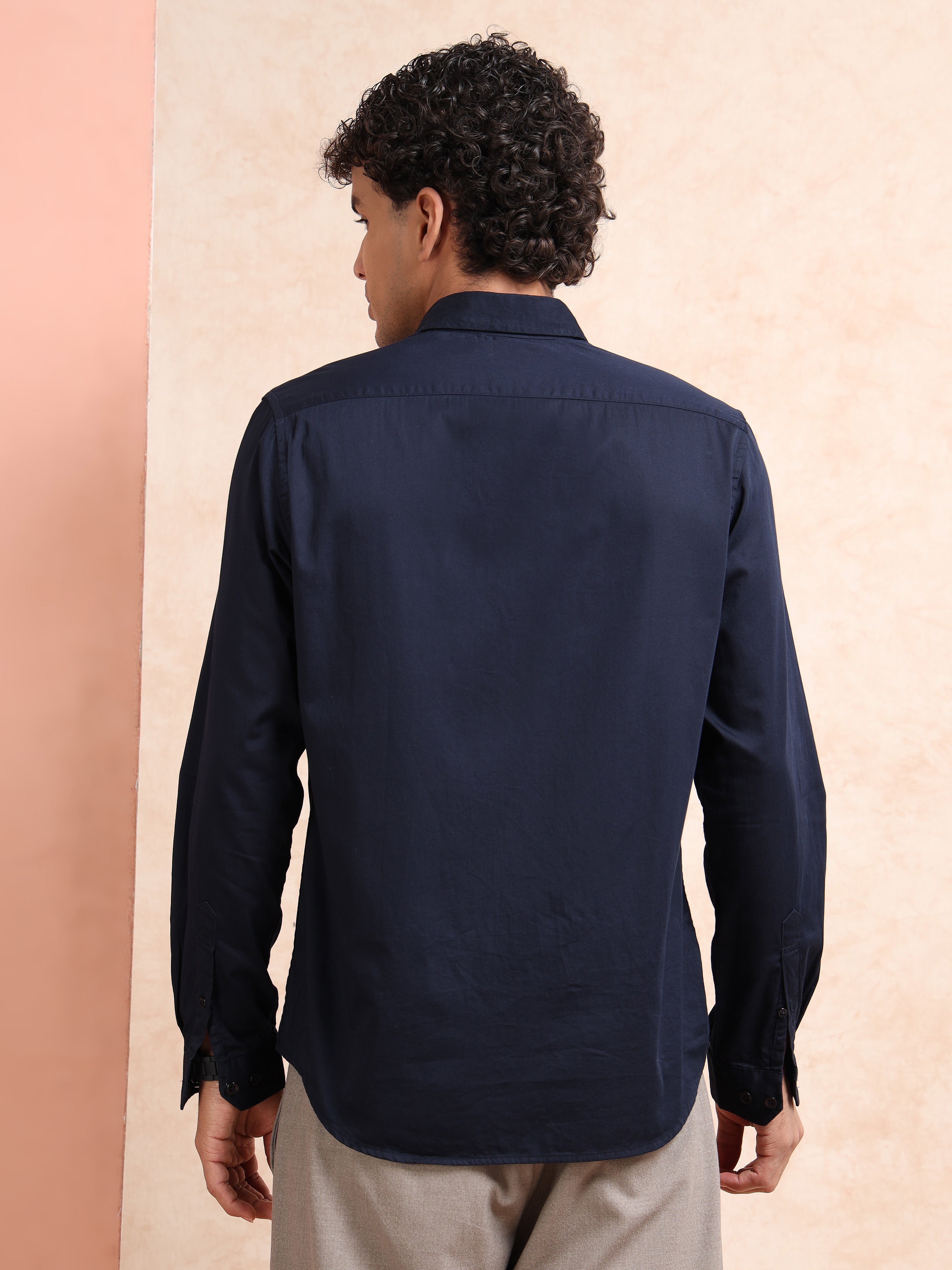 MEN'S NAVY SOLID SLIM FIT SHIRT